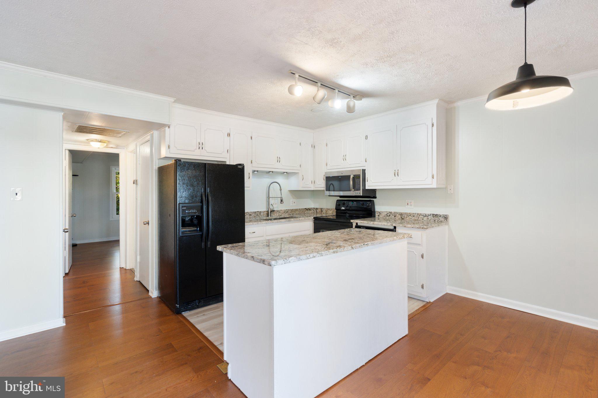 LAKE OF THE WOODS - Residential