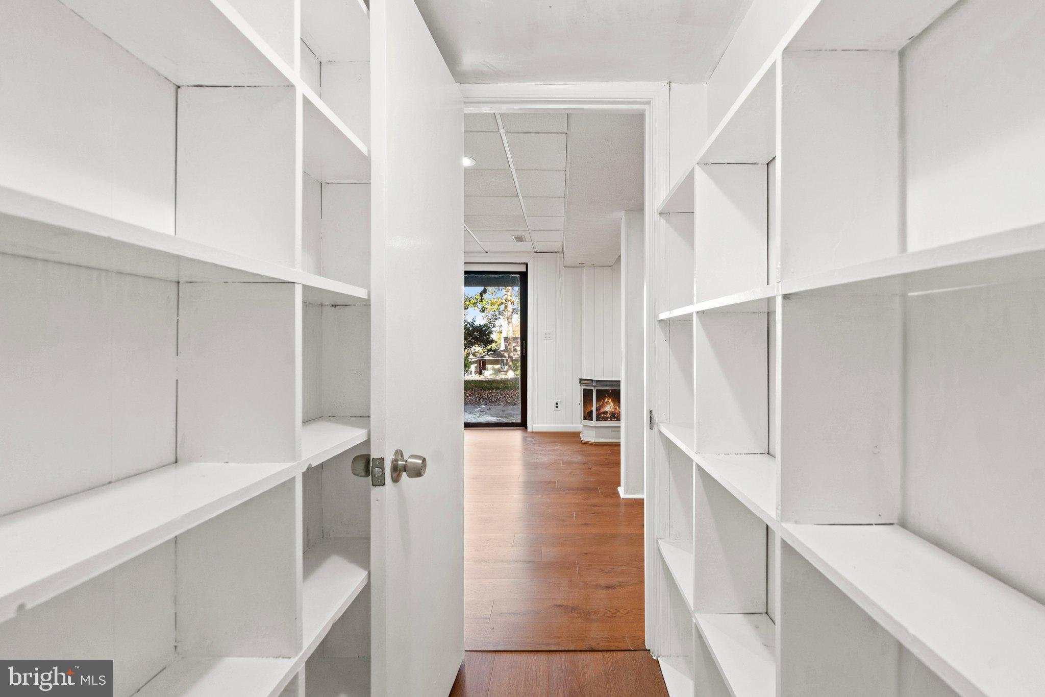 LAKE OF THE WOODS - Residential