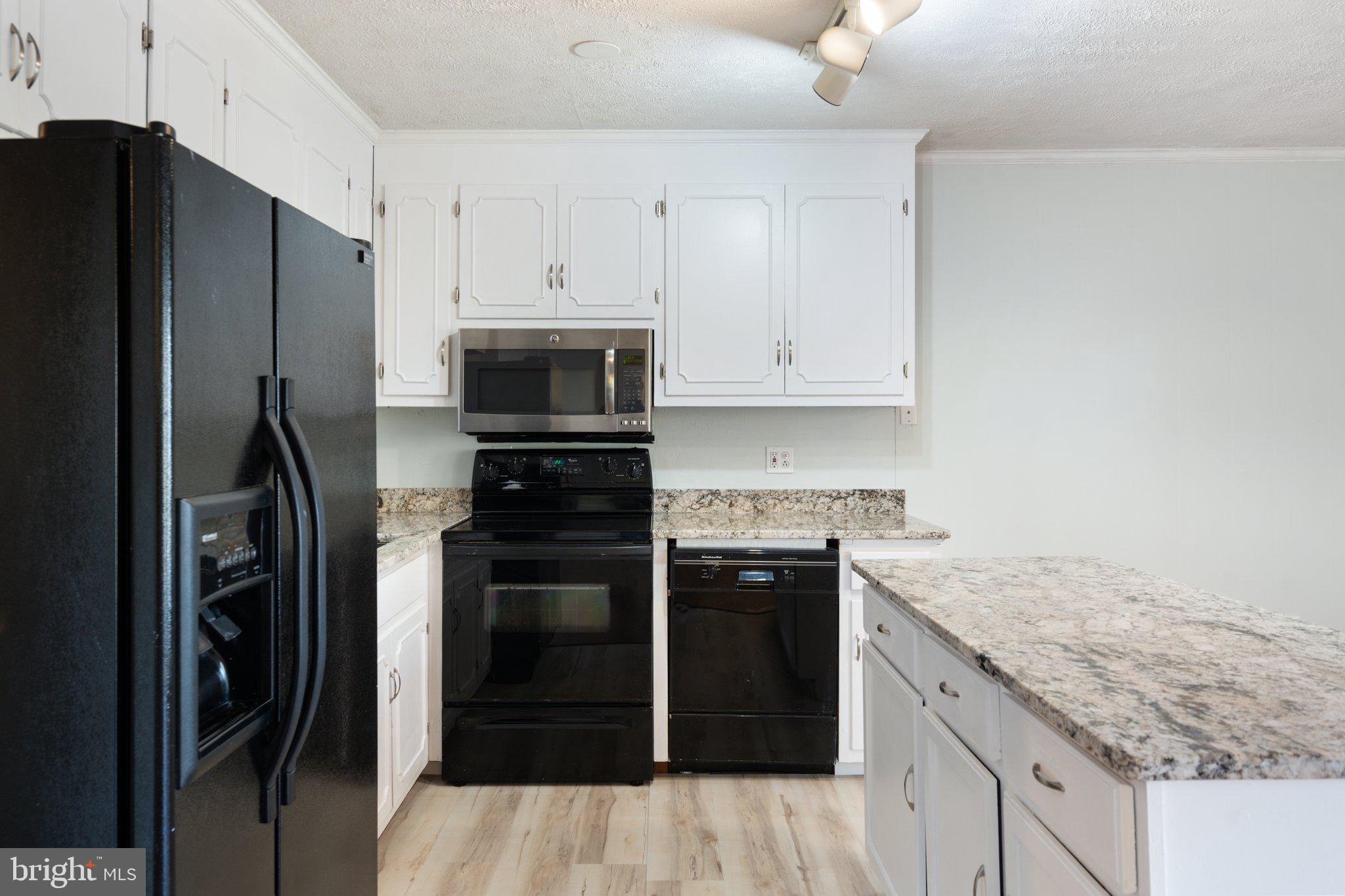 LAKE OF THE WOODS - Residential