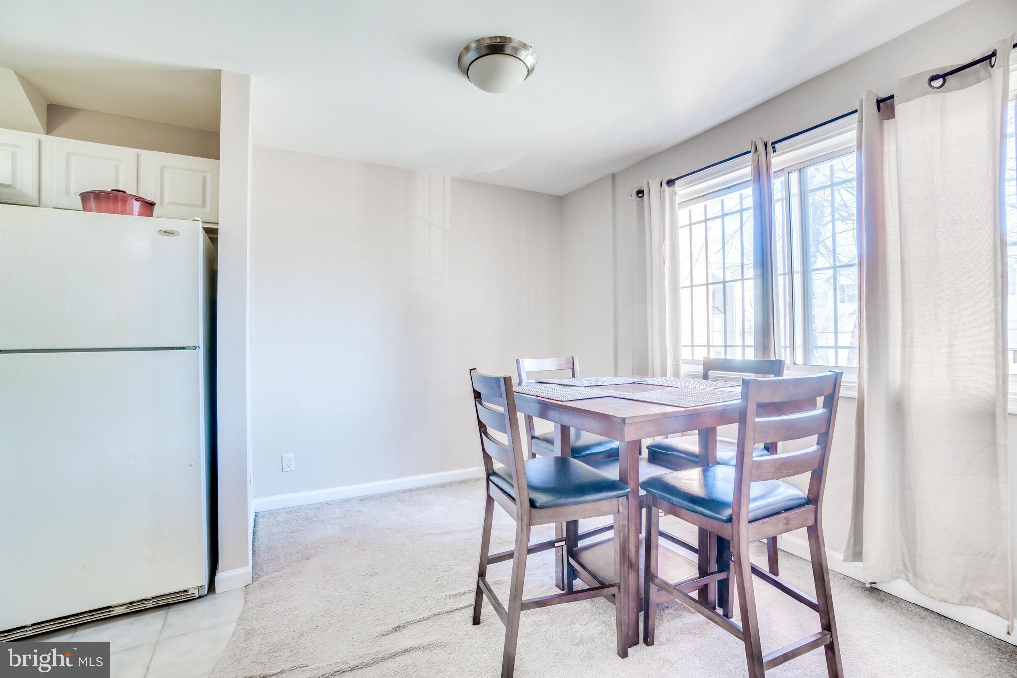 MARKHAM VIEW CONDOMINIUMS - Residential