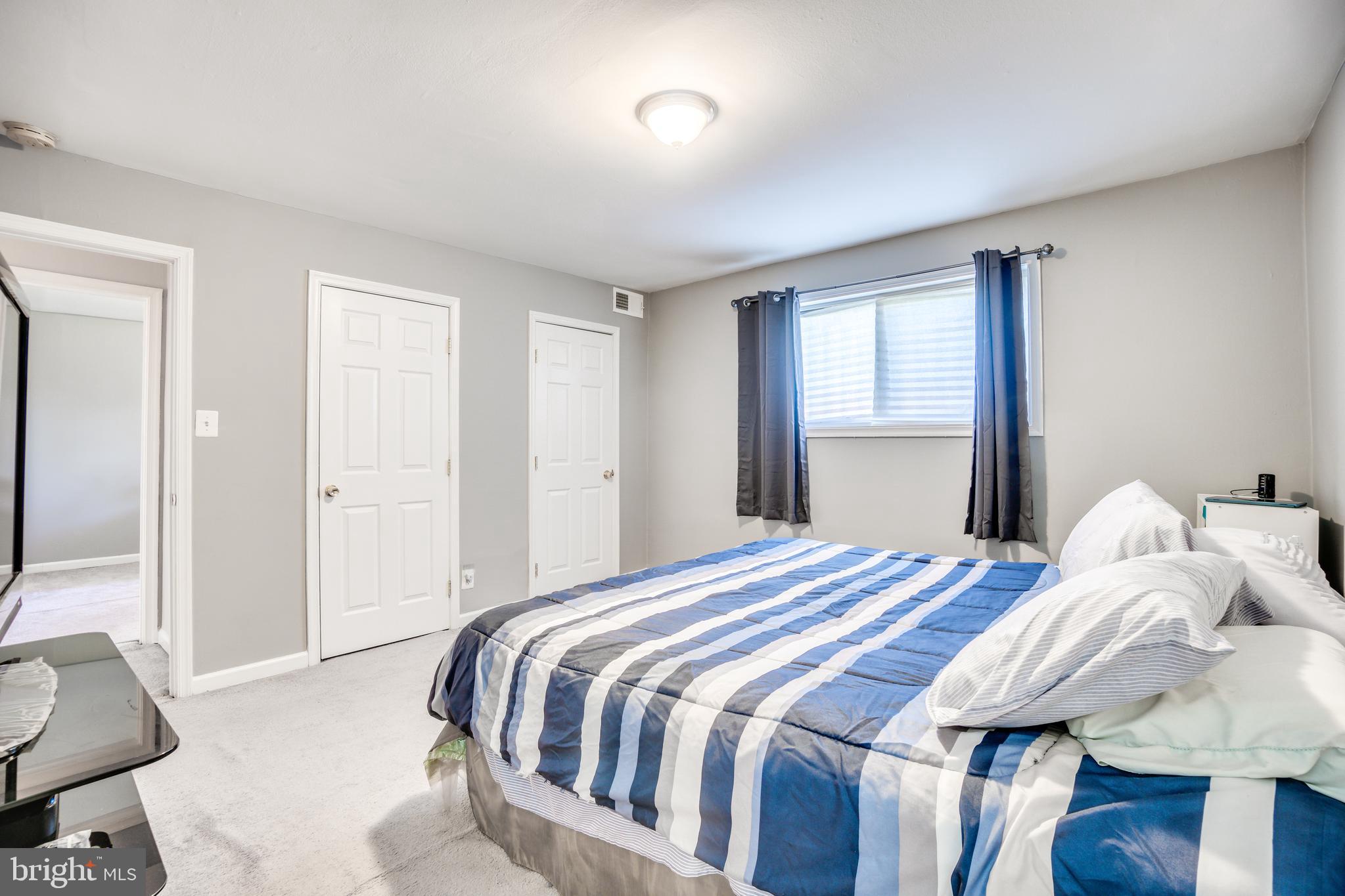 MARKHAM VIEW CONDOMINIUMS - Residential