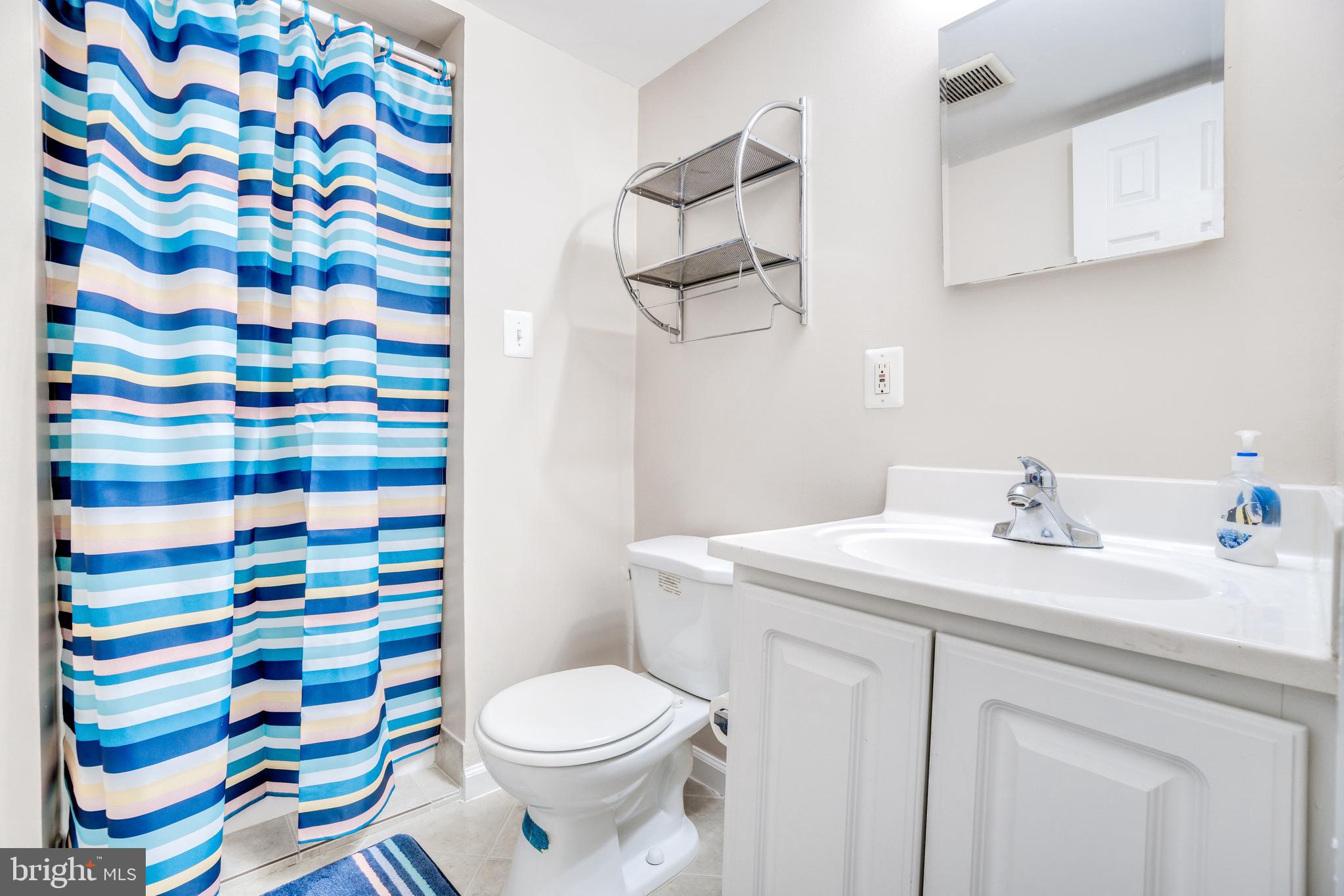 MARKHAM VIEW CONDOMINIUMS - Residential