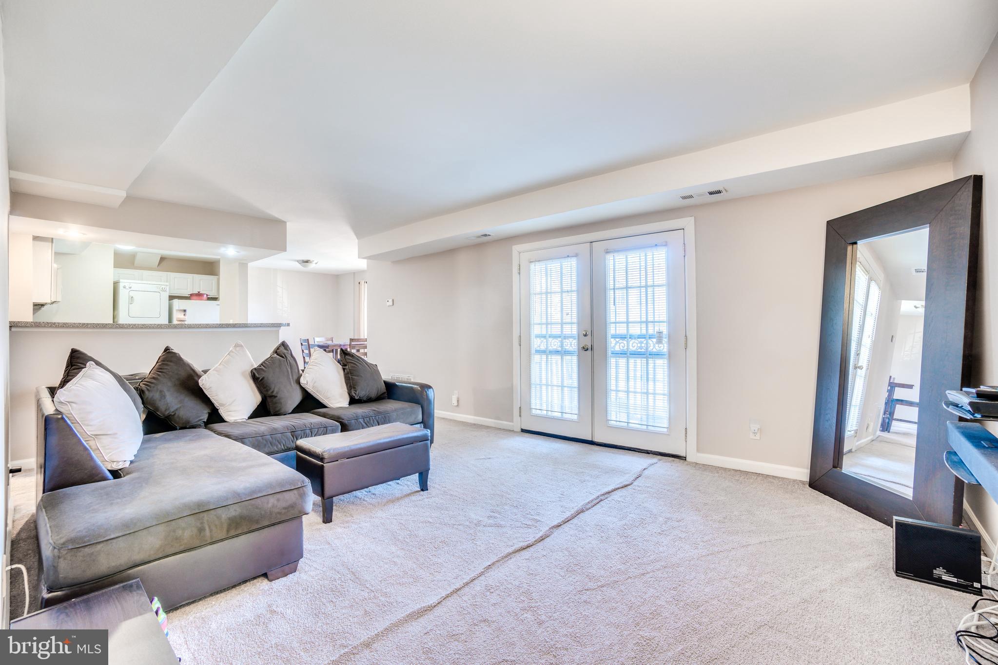 MARKHAM VIEW CONDOMINIUMS - Residential