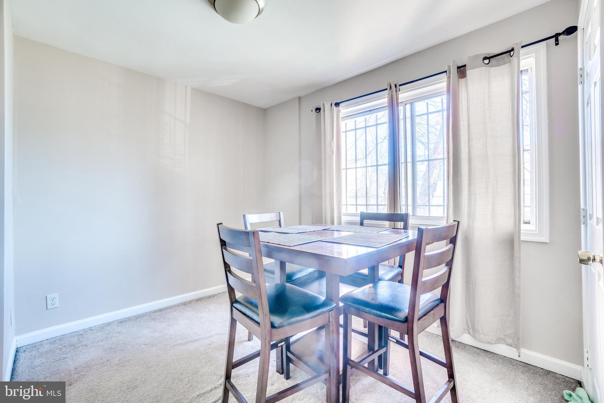 MARKHAM VIEW CONDOMINIUMS - Residential