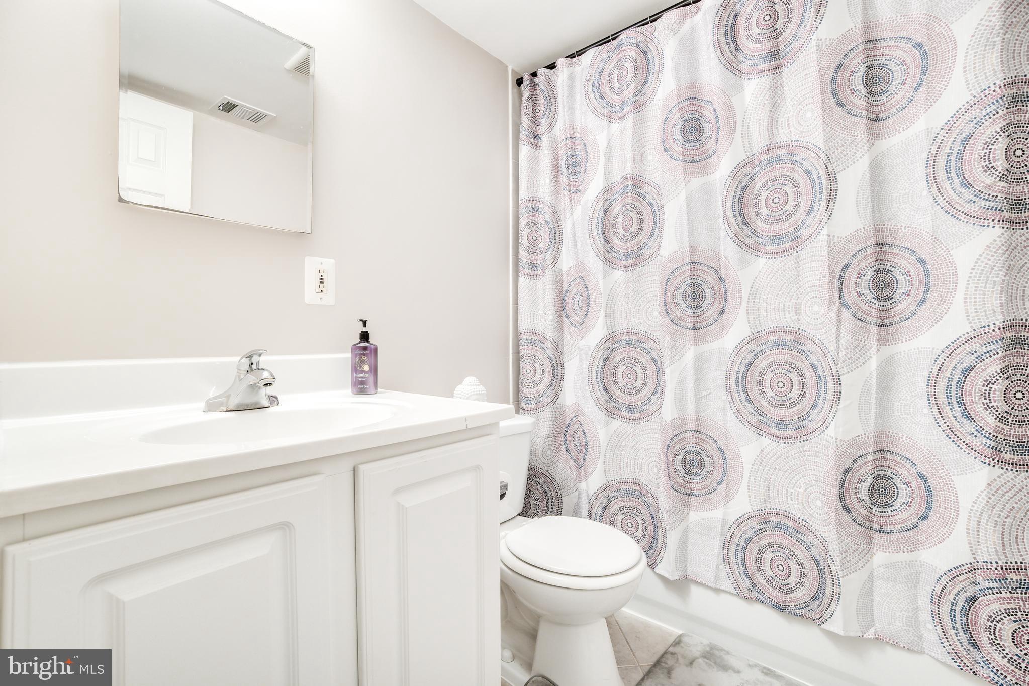 MARKHAM VIEW CONDOMINIUMS - Residential