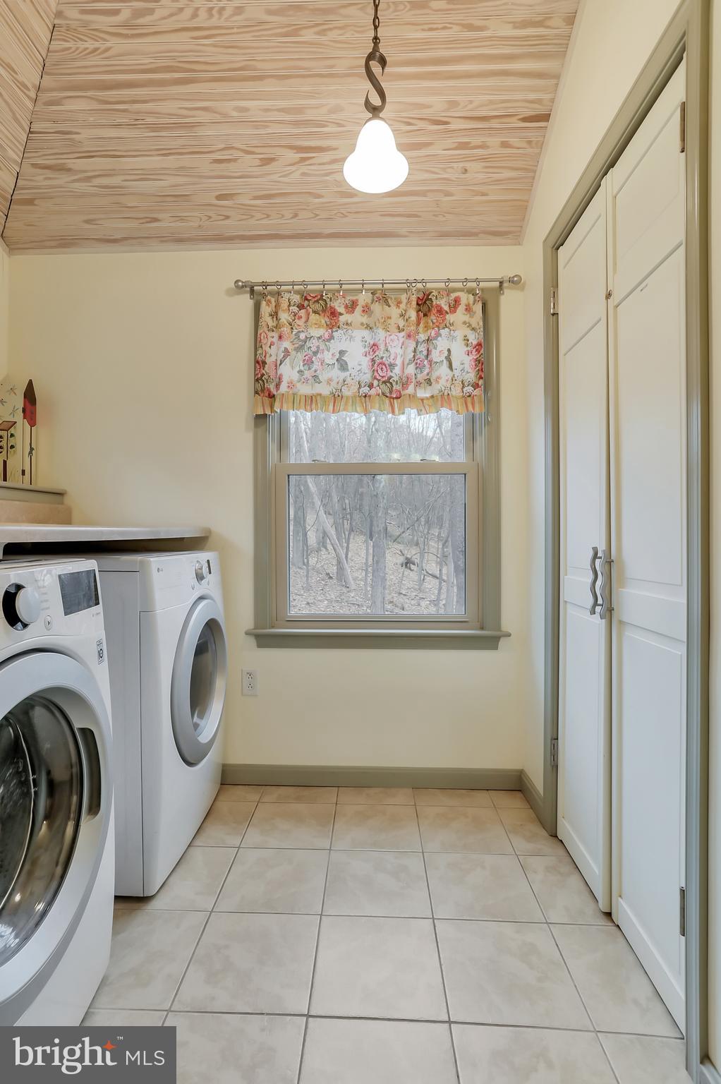 THE WOODS RESORT - Residential