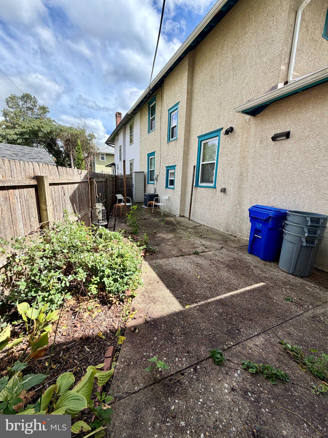152 S KESWICK AVENUE