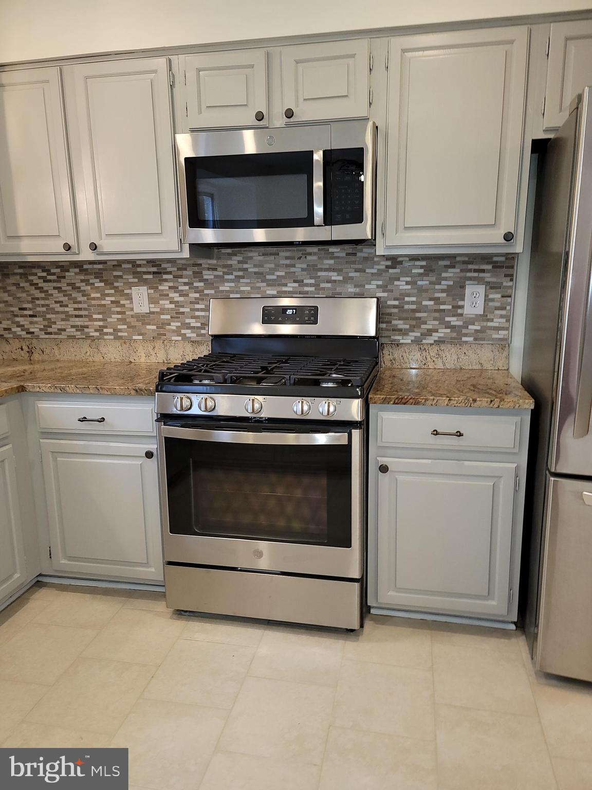 FAIR RIDGE - Residential