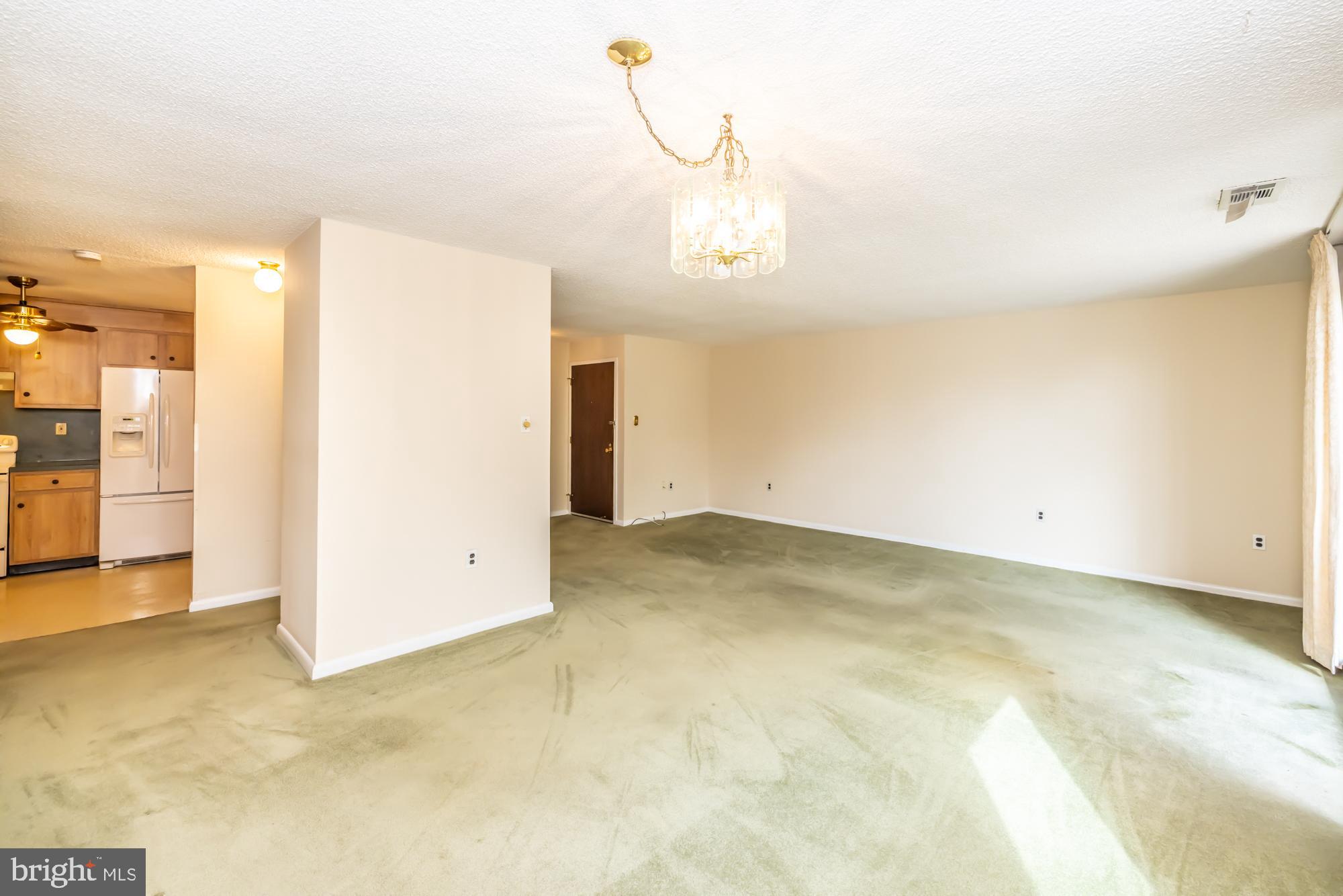 HOLLY HOUSE - Residential