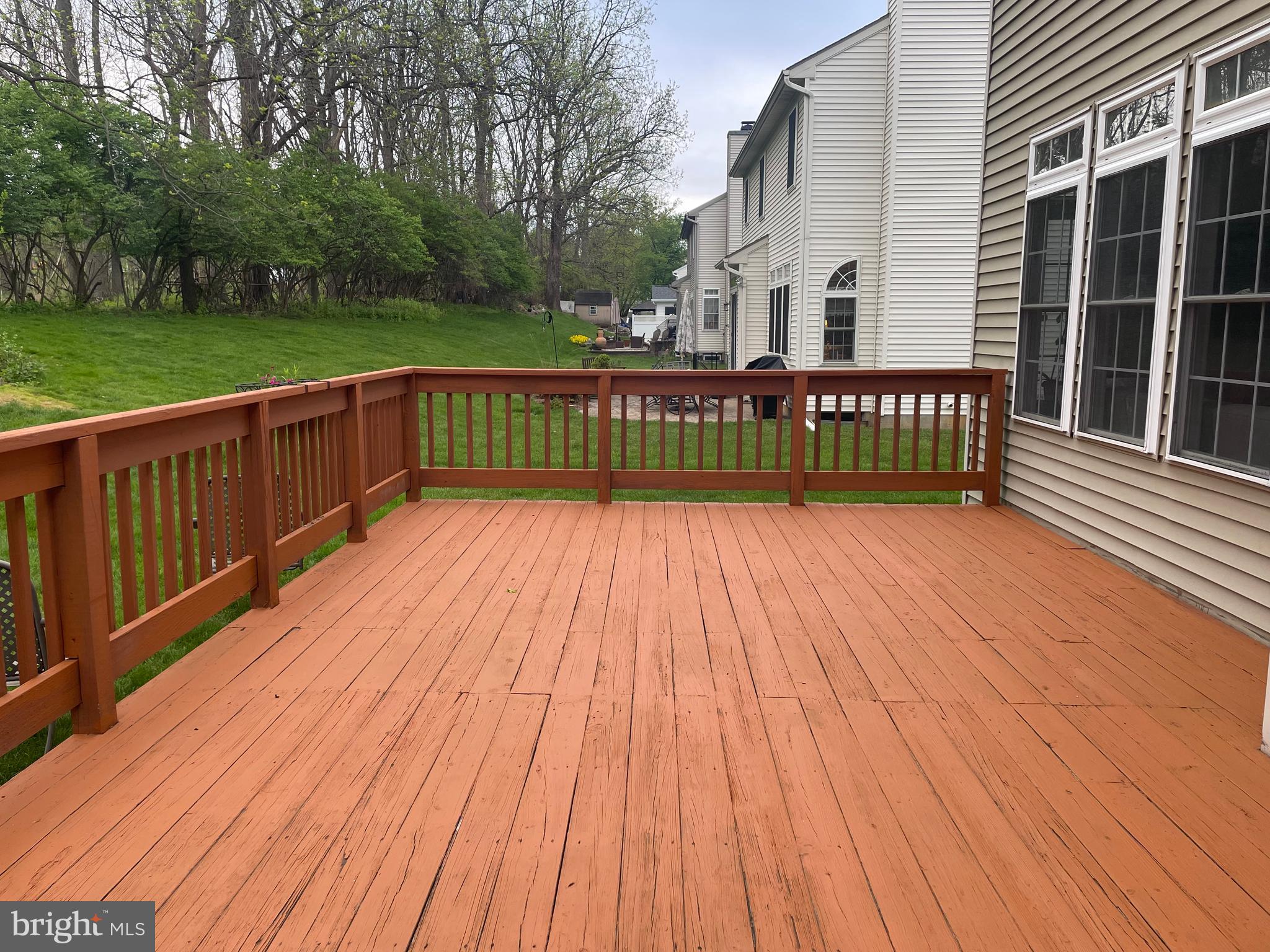 WOODBRIDGE FALLS - Residential