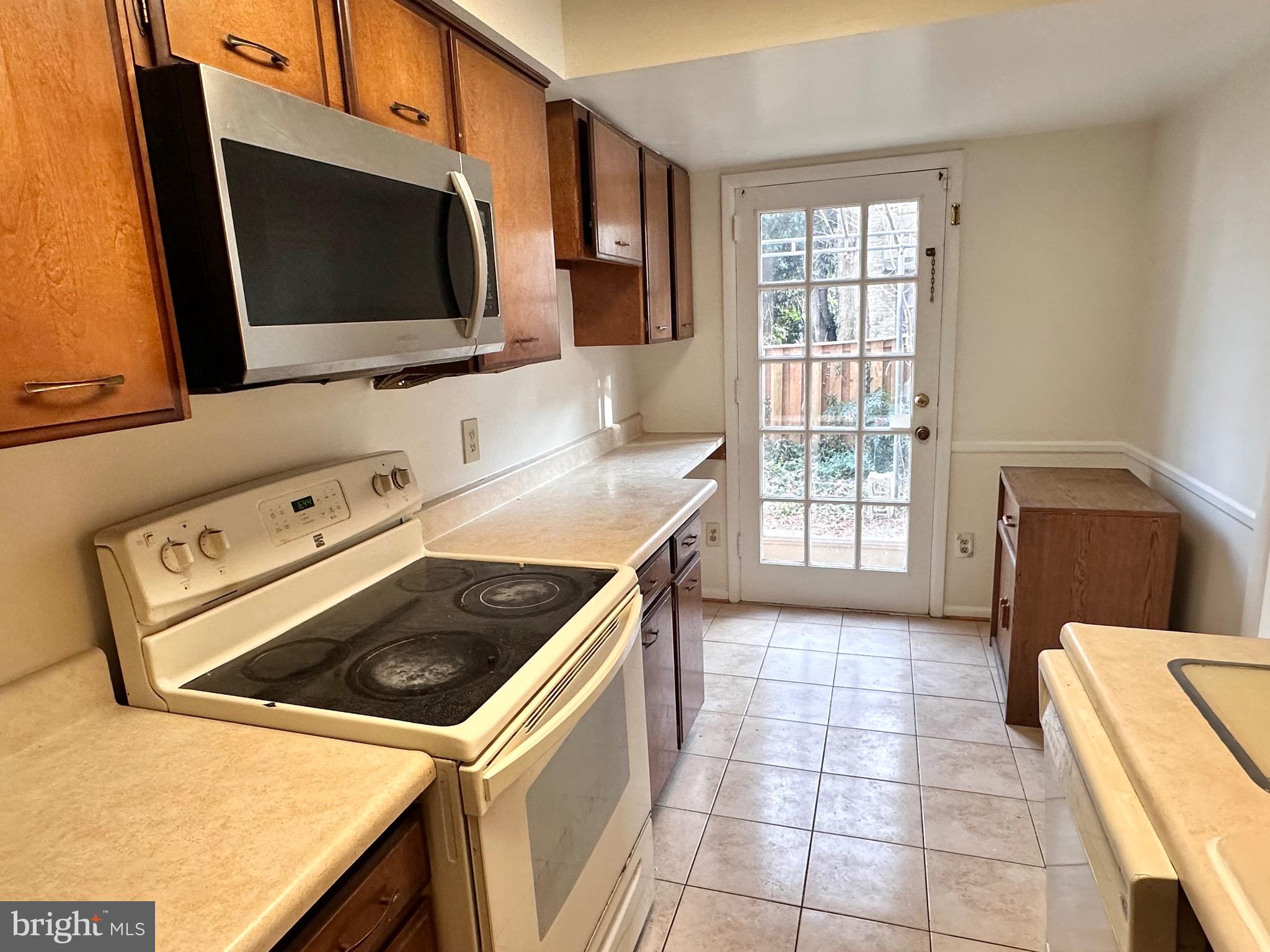 EAST BARCROFT - Residential