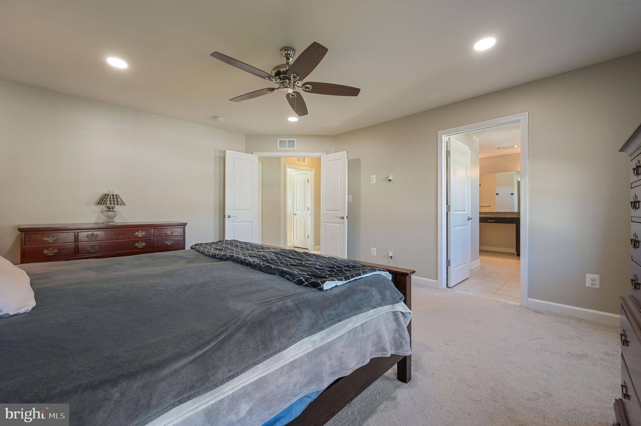 OLDE FIELD VILLAGE - Residential