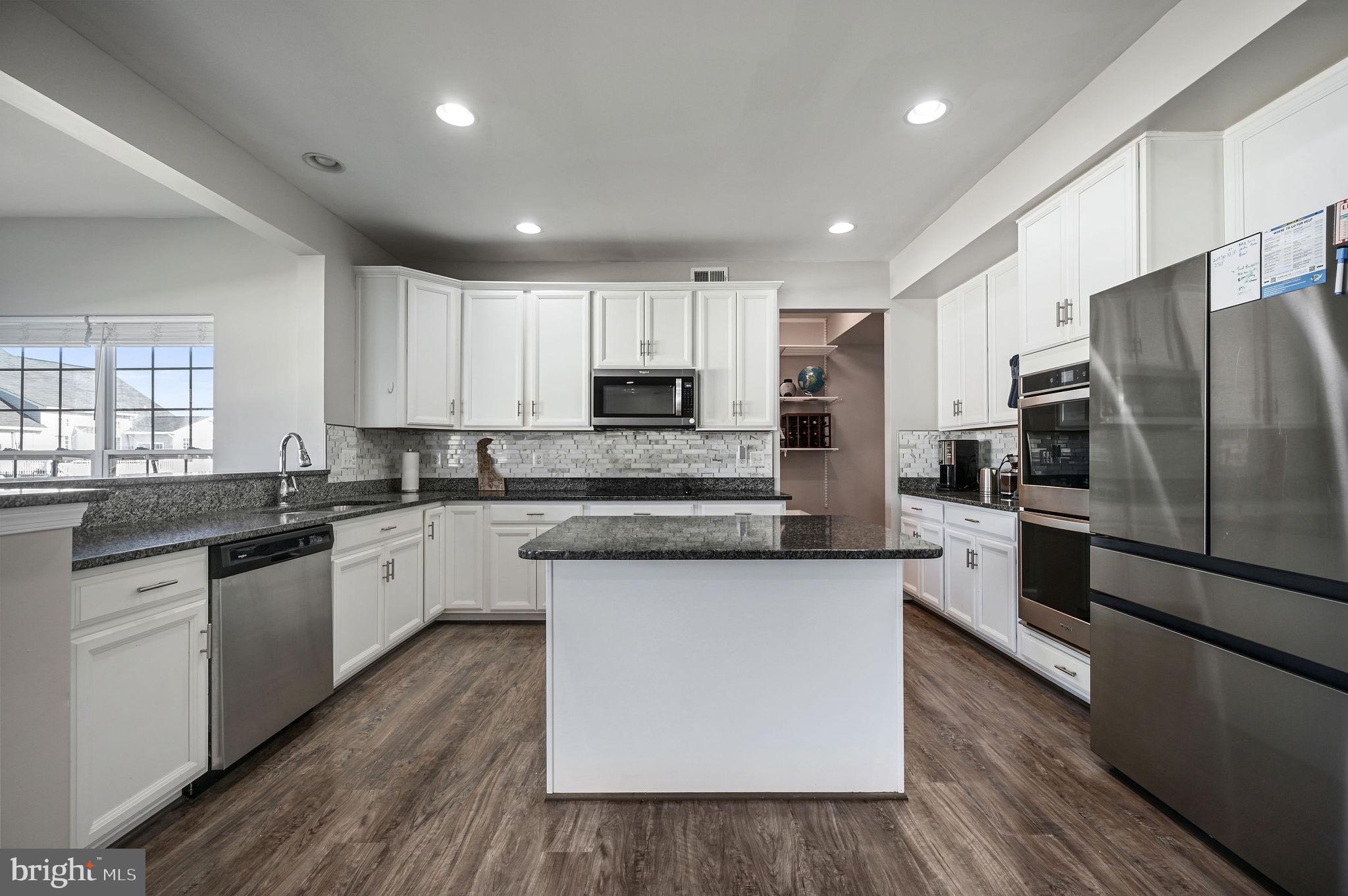 OLDE FIELD VILLAGE - Residential