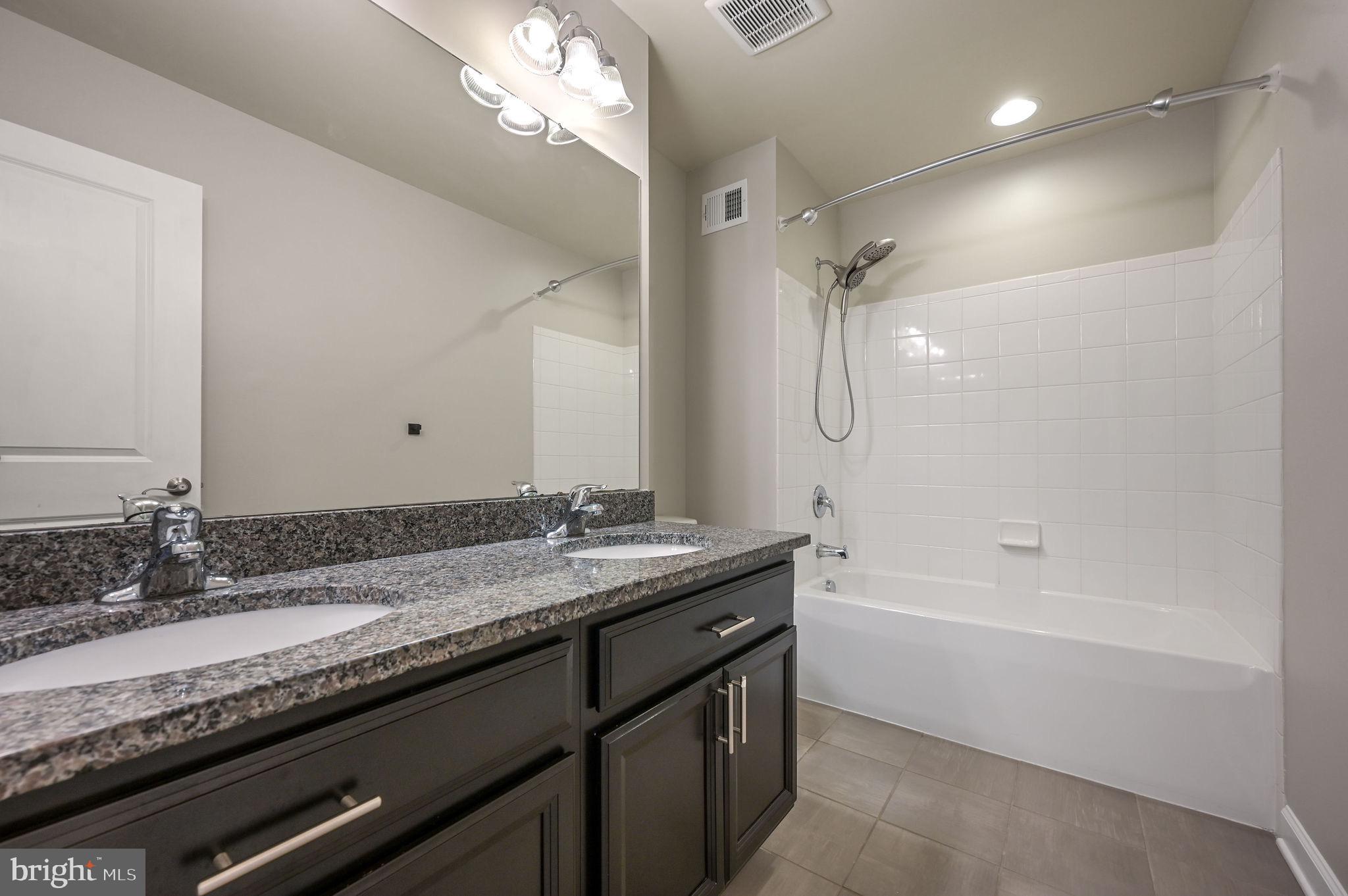 OLDE FIELD VILLAGE - Residential