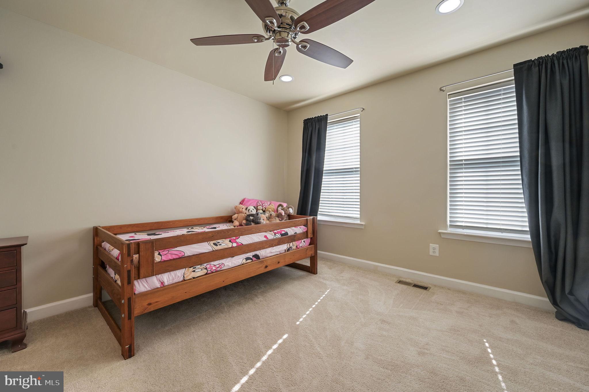 OLDE FIELD VILLAGE - Residential