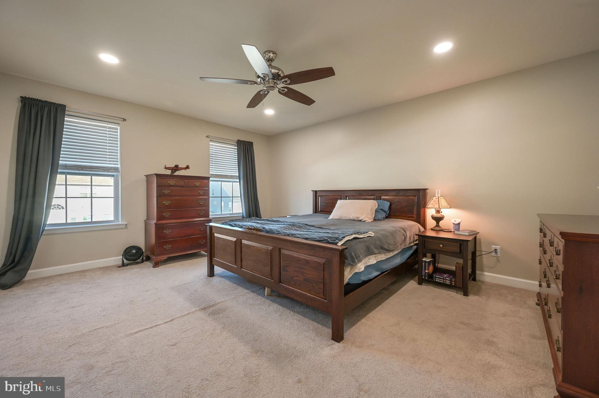 OLDE FIELD VILLAGE - Residential