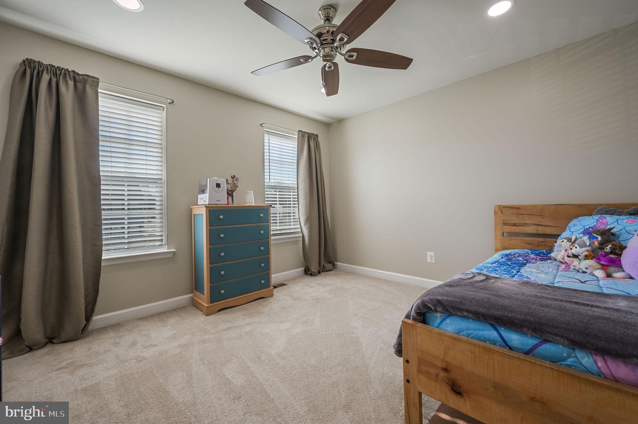 OLDE FIELD VILLAGE - Residential