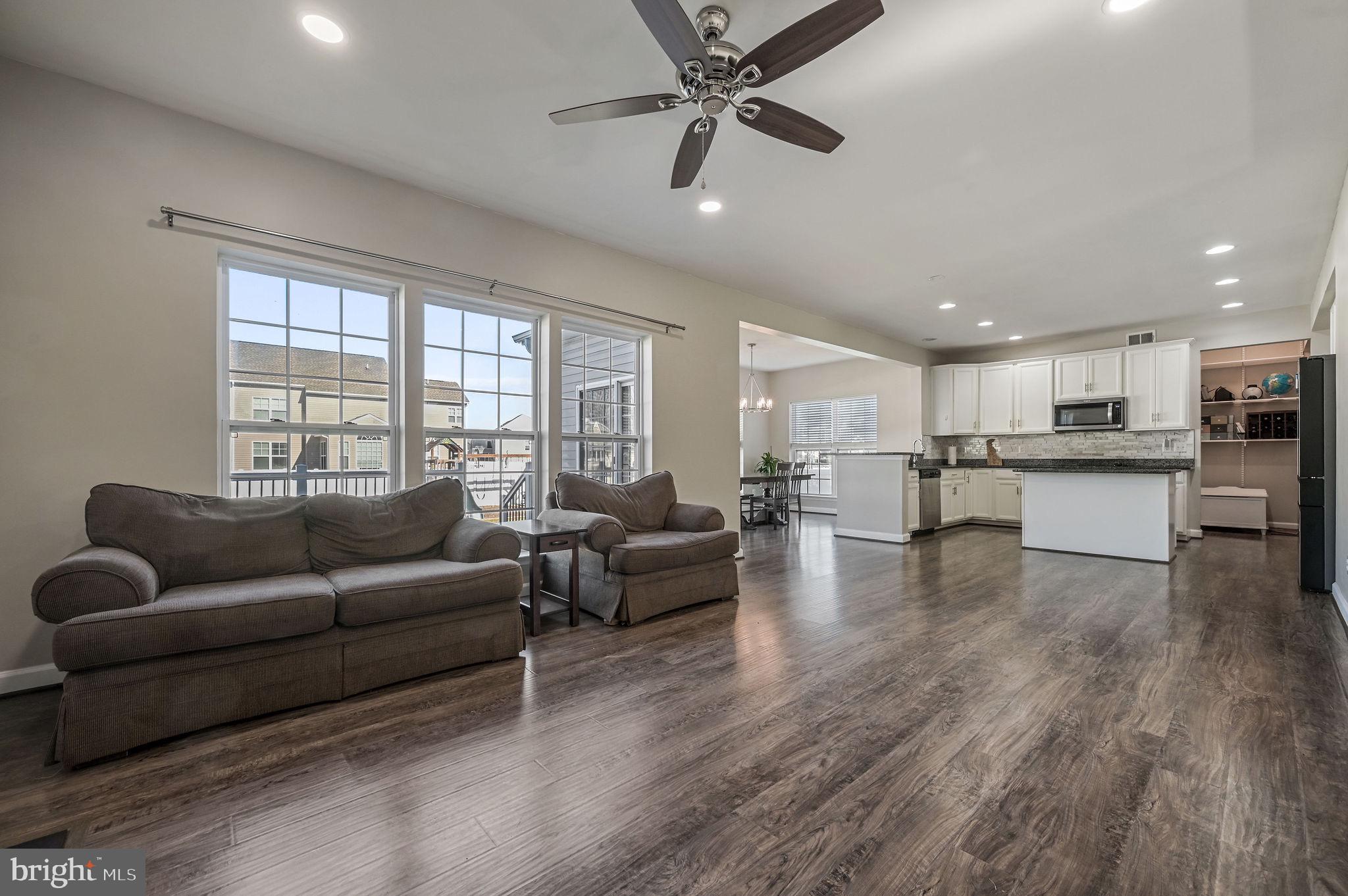 OLDE FIELD VILLAGE - Residential