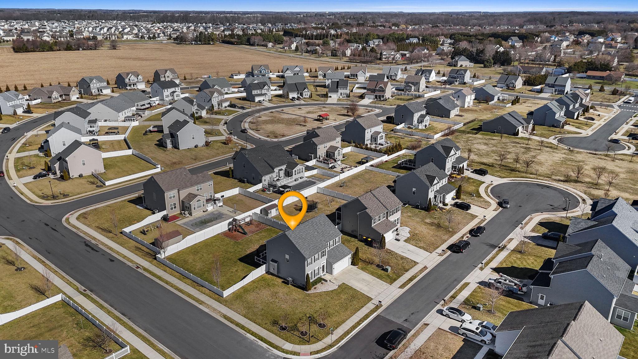 OLDE FIELD VILLAGE - Residential