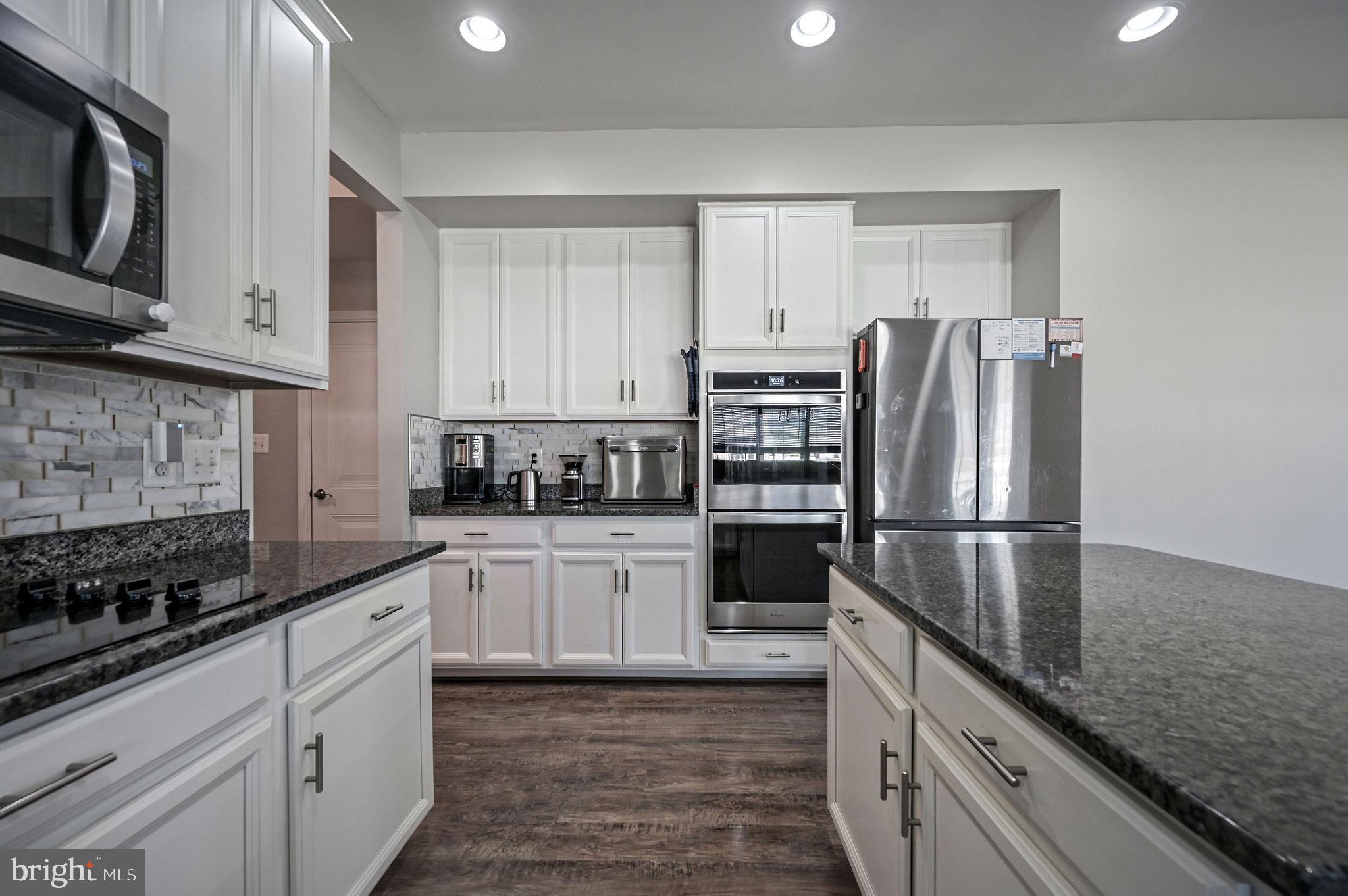 OLDE FIELD VILLAGE - Residential