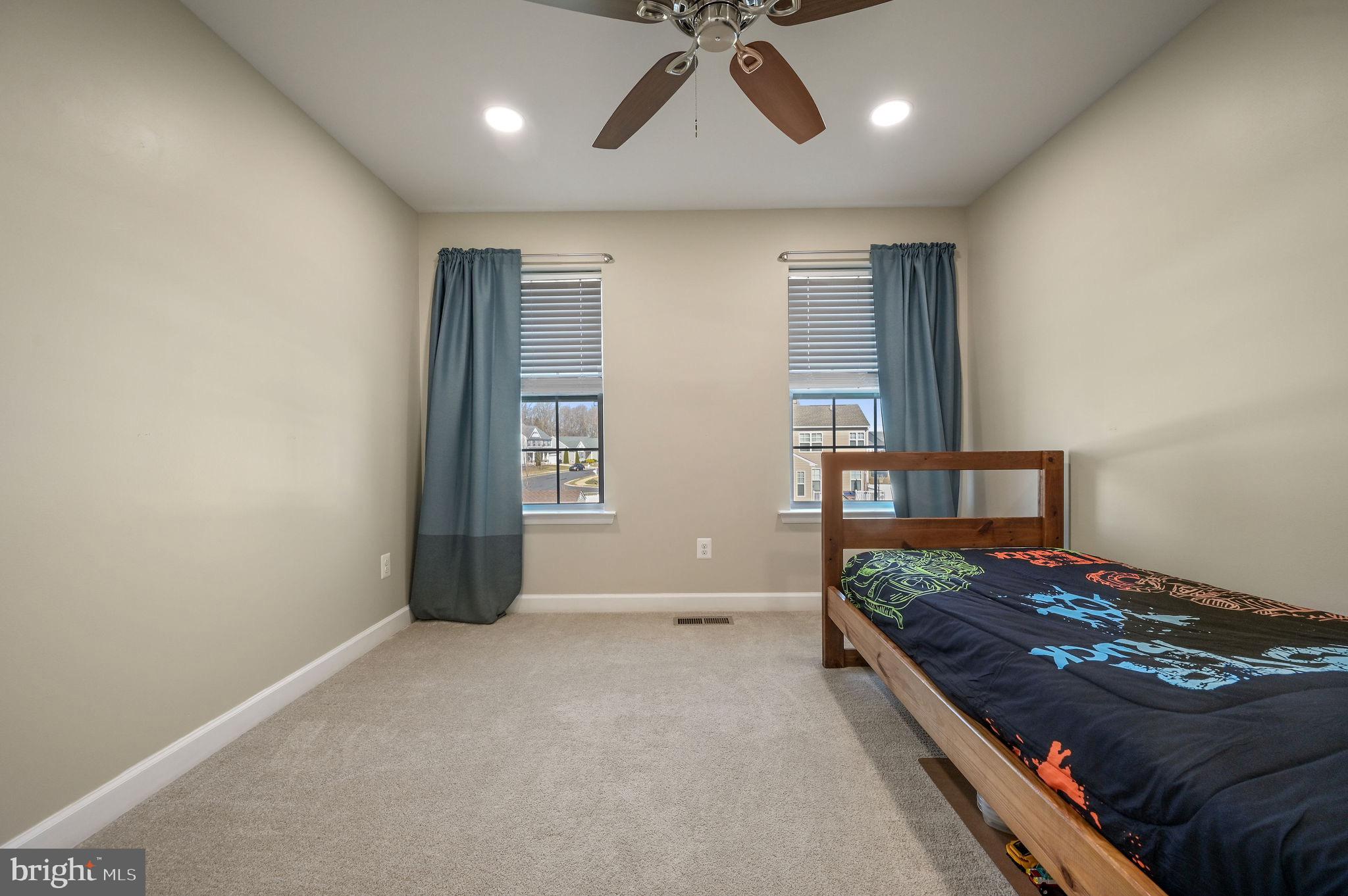 OLDE FIELD VILLAGE - Residential