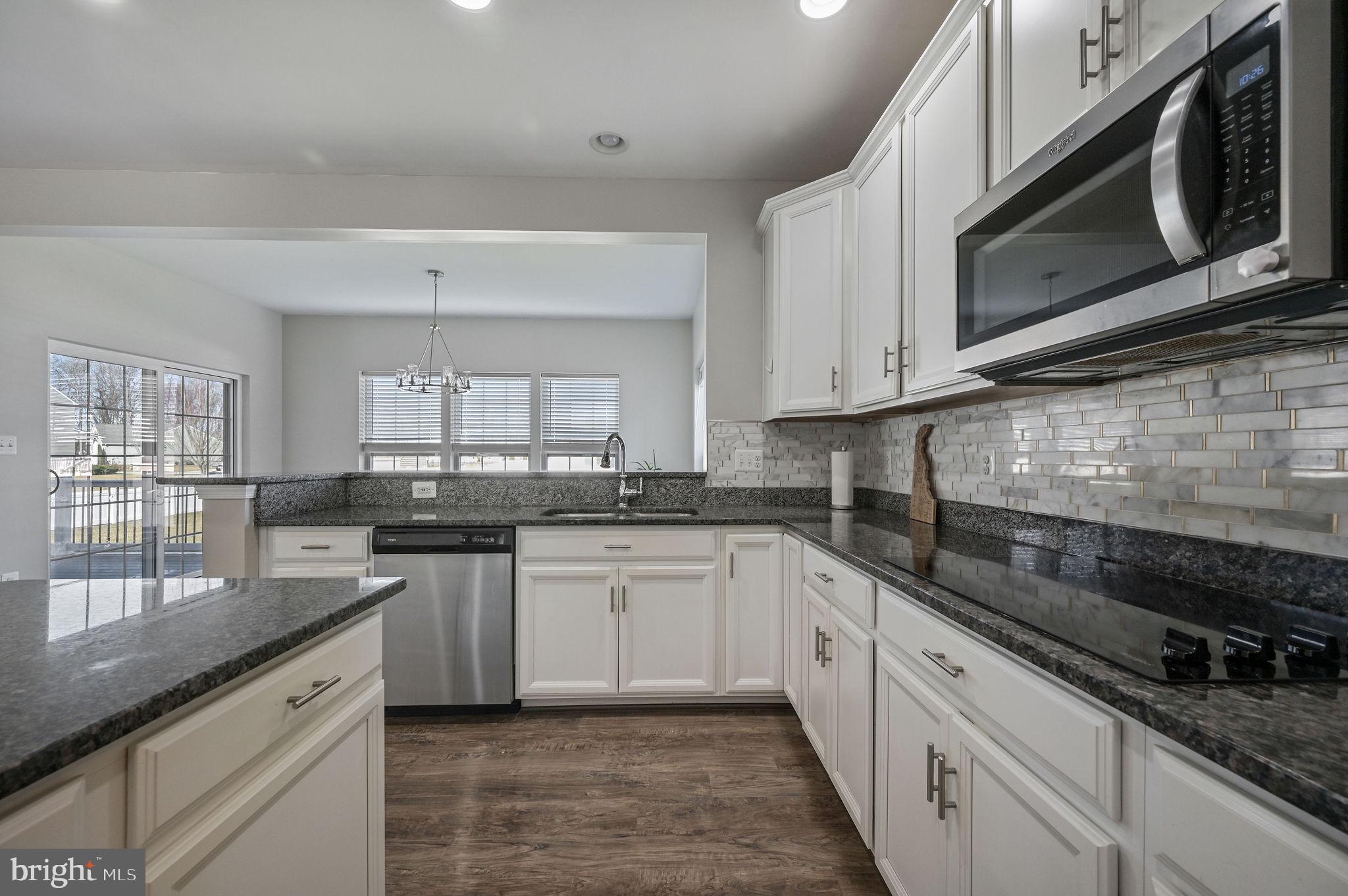 OLDE FIELD VILLAGE - Residential