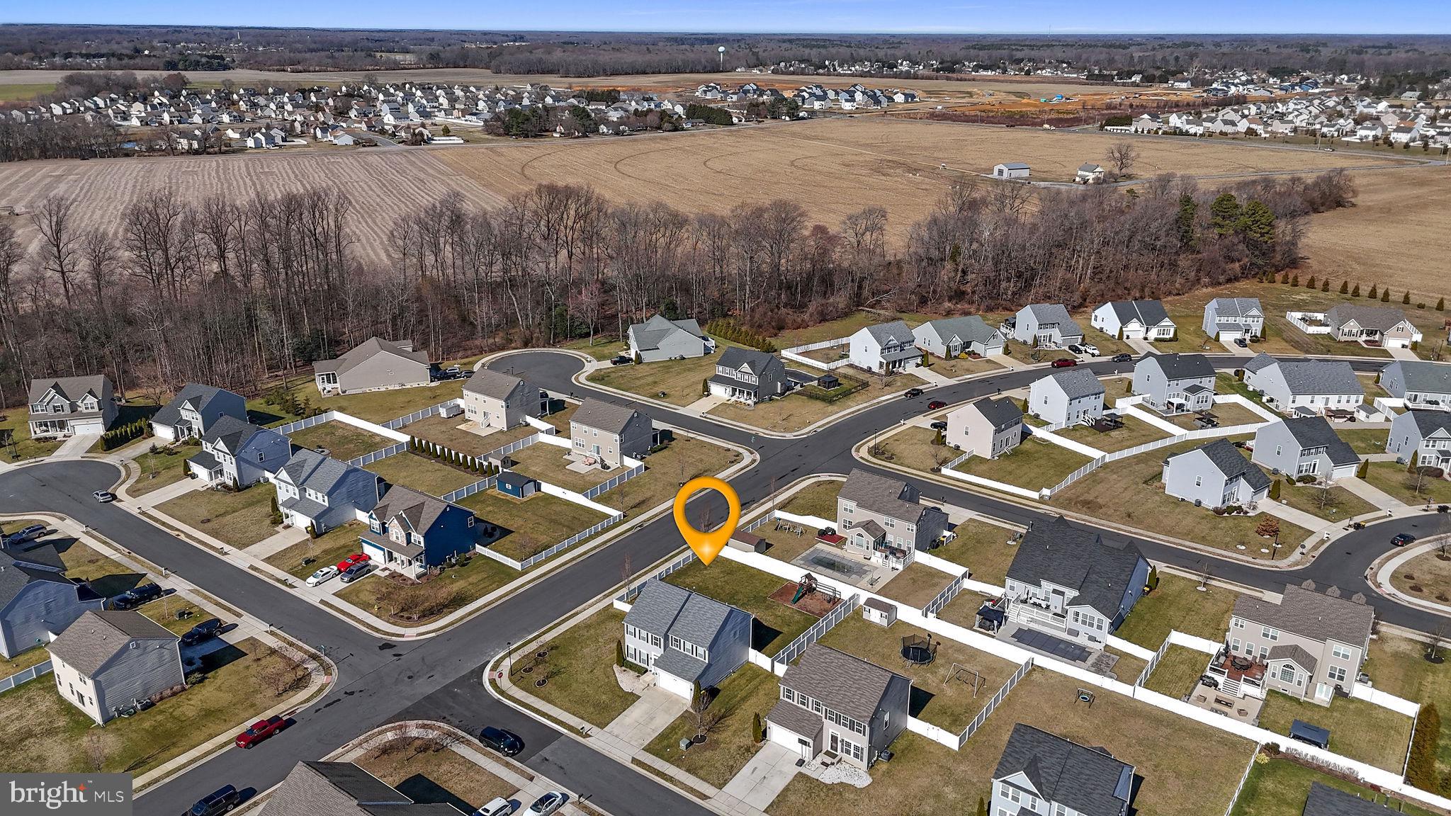 OLDE FIELD VILLAGE - Residential