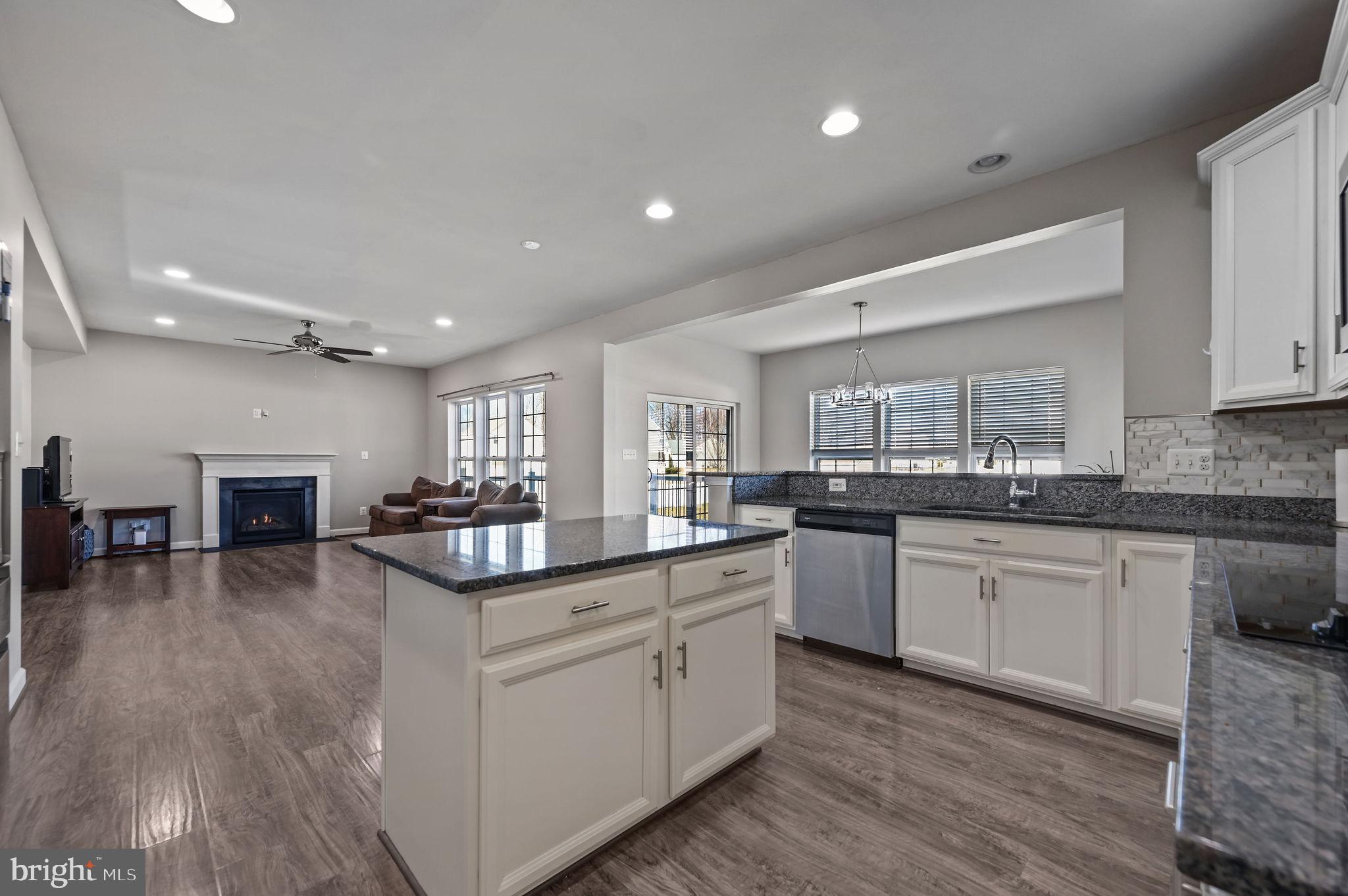 OLDE FIELD VILLAGE - Residential