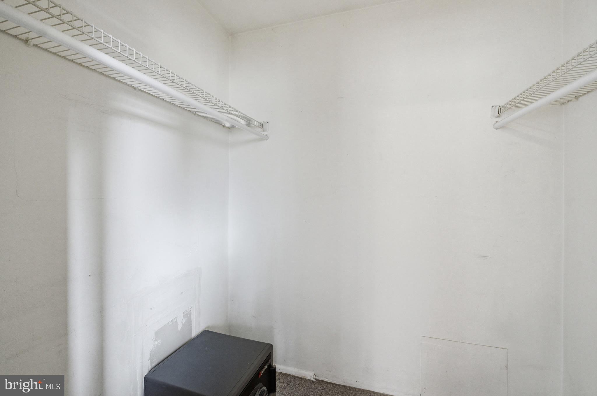 PIKESVILLE - Residential