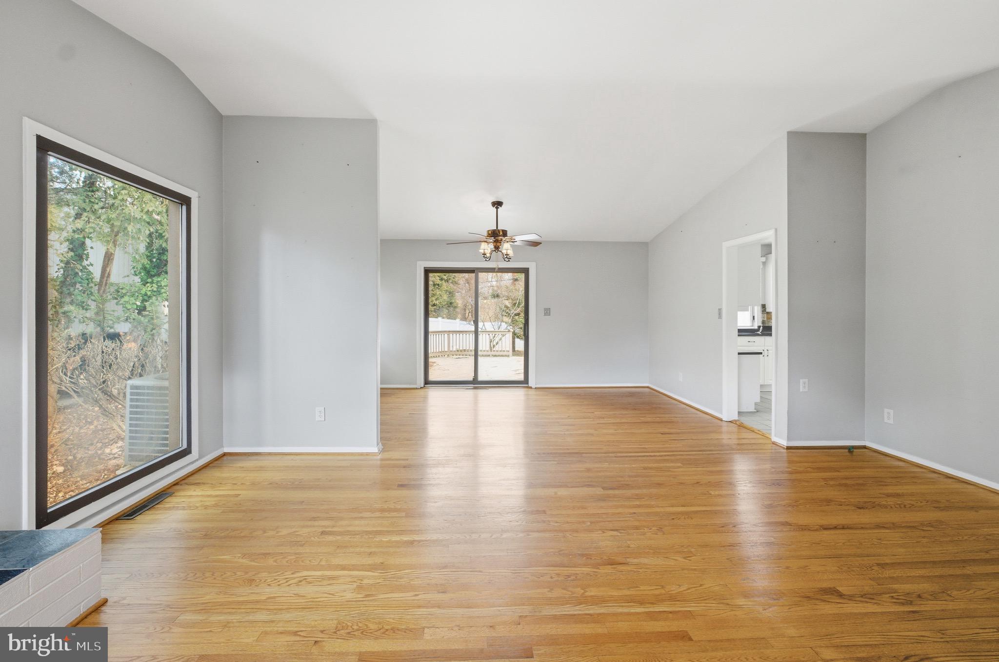 PIKESVILLE - Residential