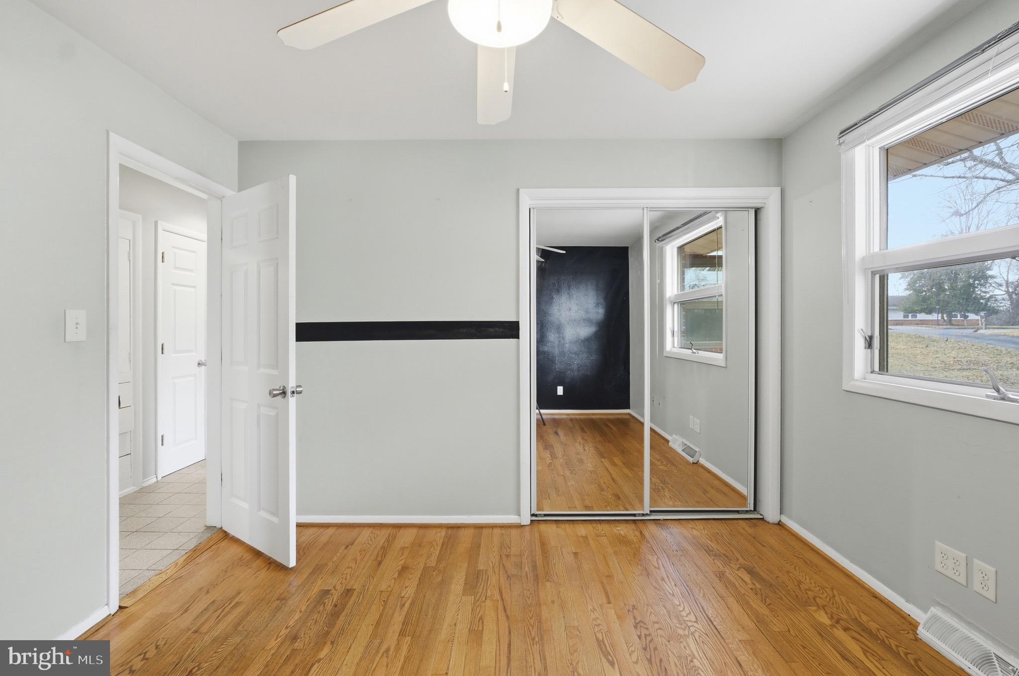 PIKESVILLE - Residential