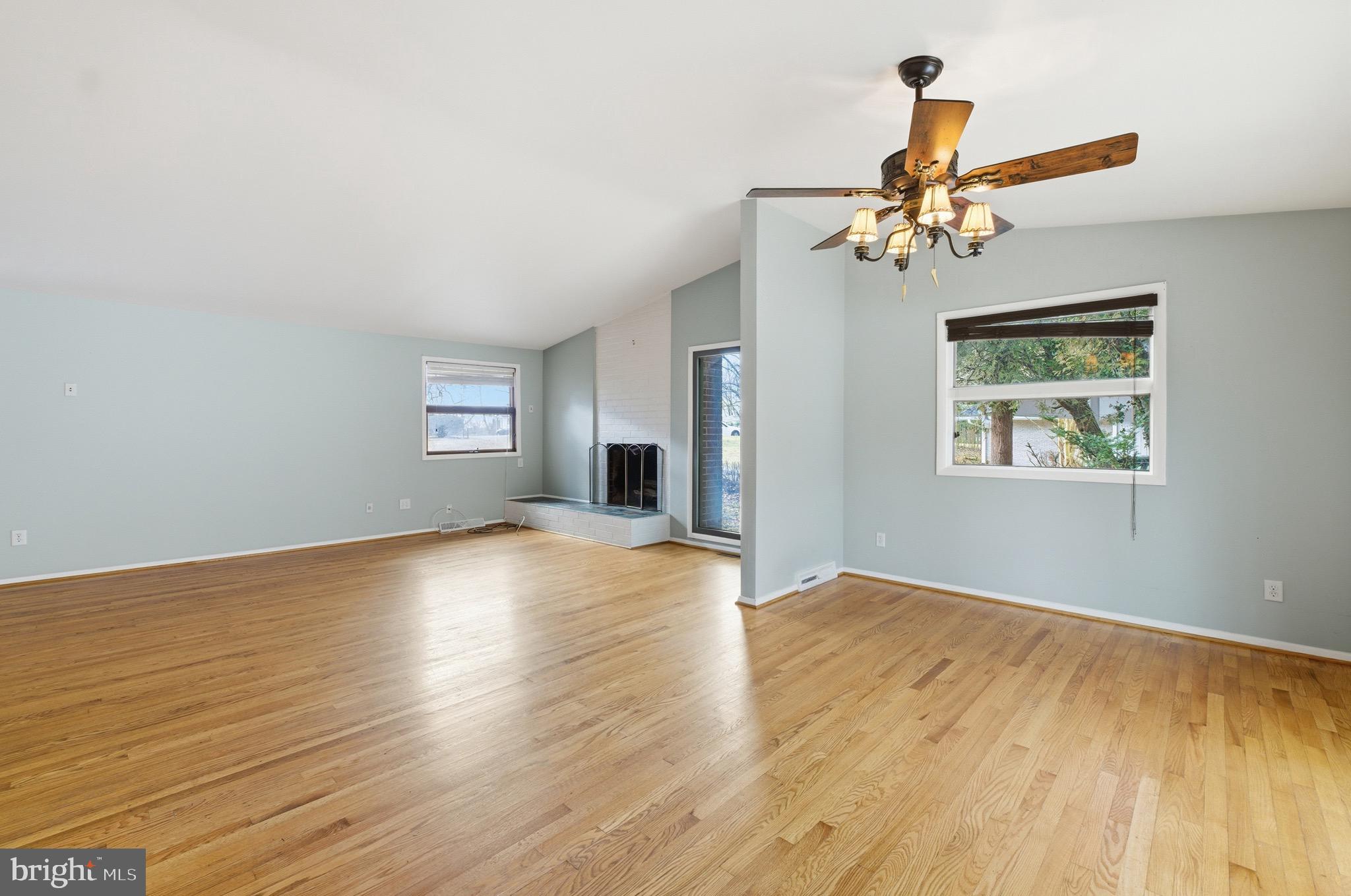 PIKESVILLE - Residential