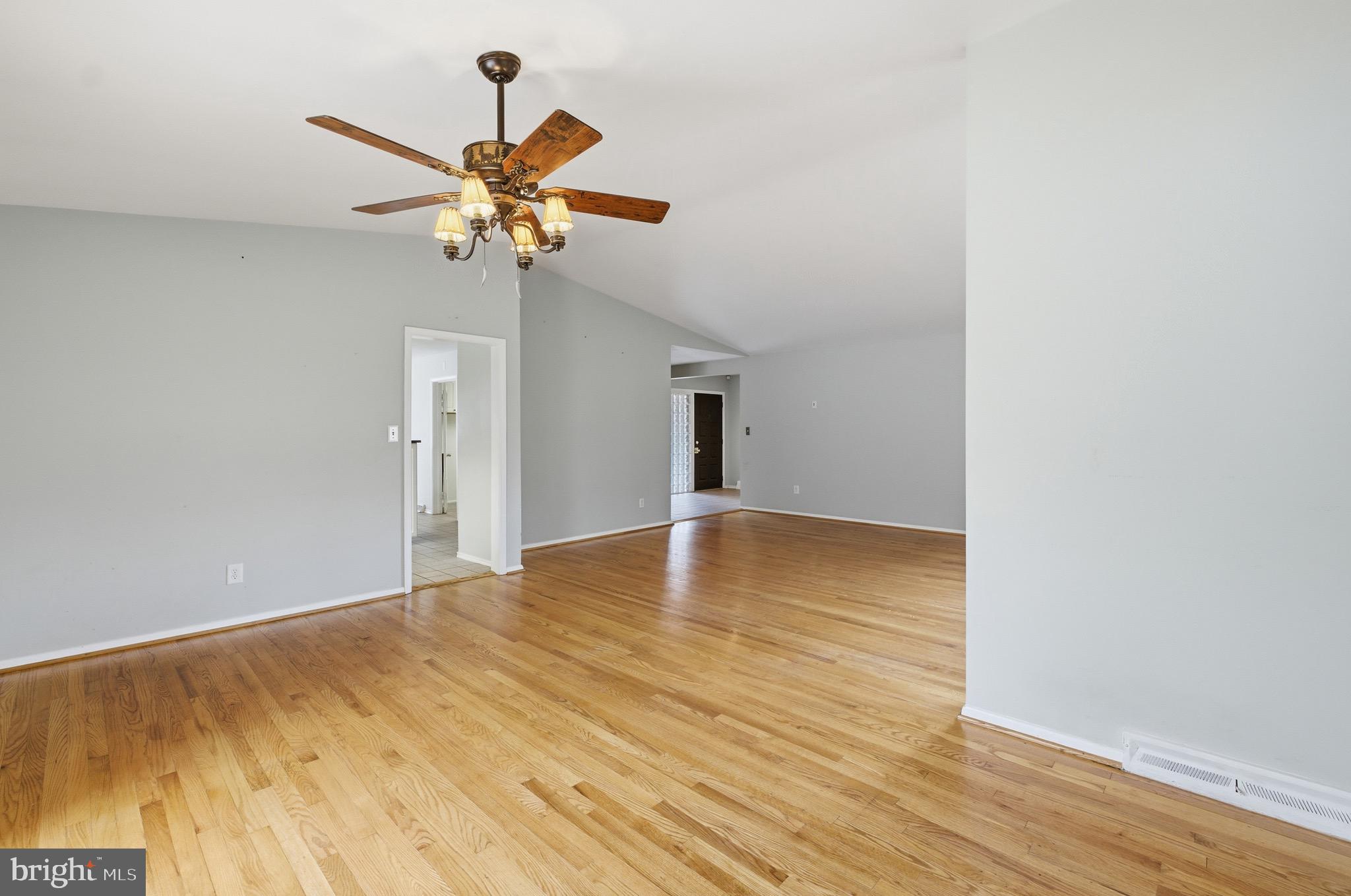 PIKESVILLE - Residential