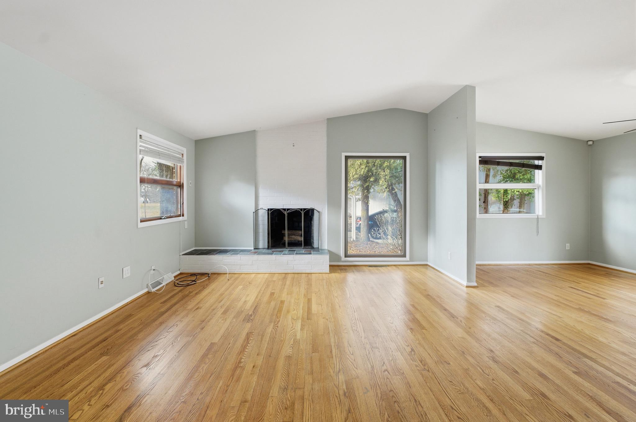 PIKESVILLE - Residential