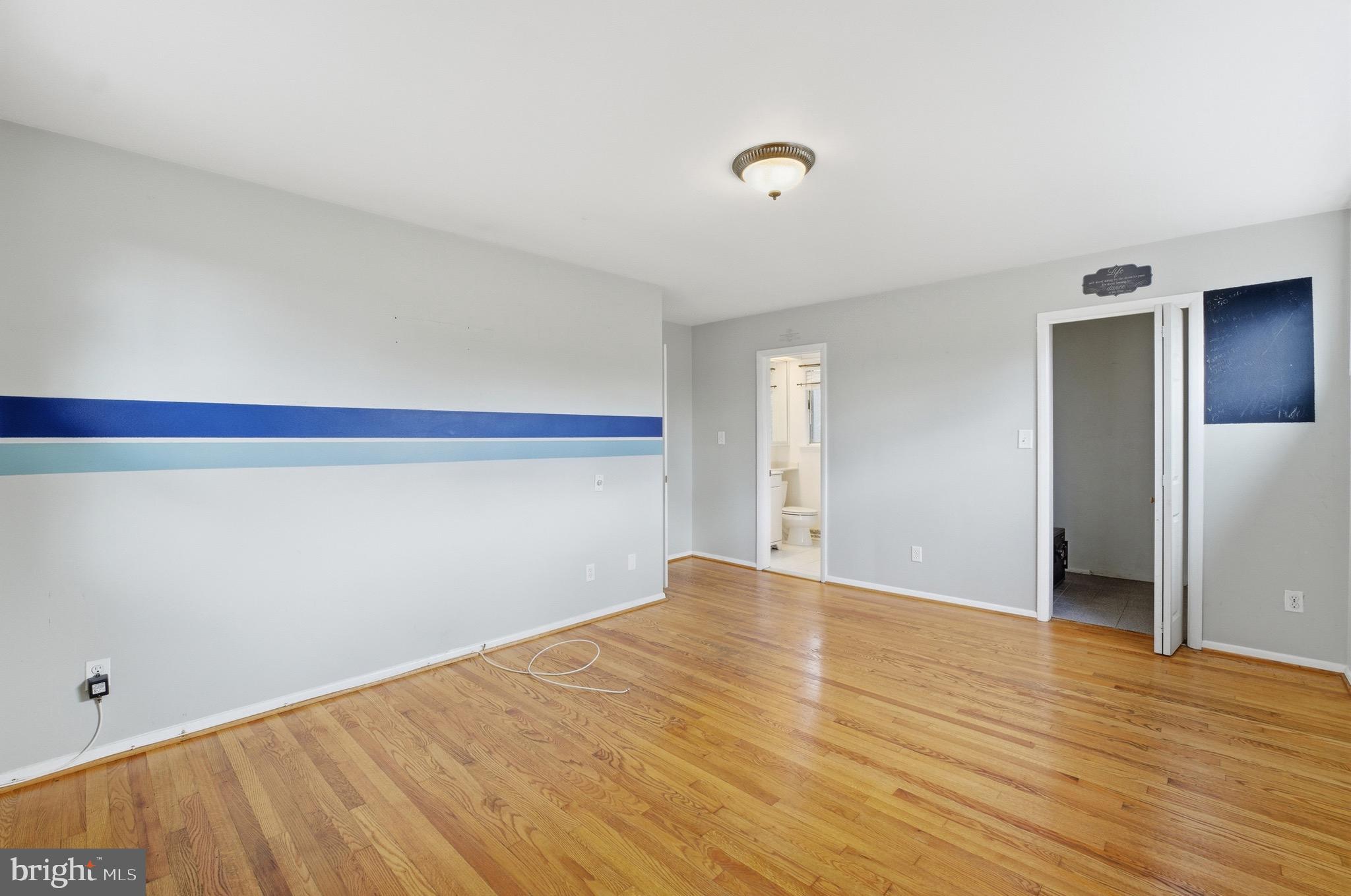 PIKESVILLE - Residential