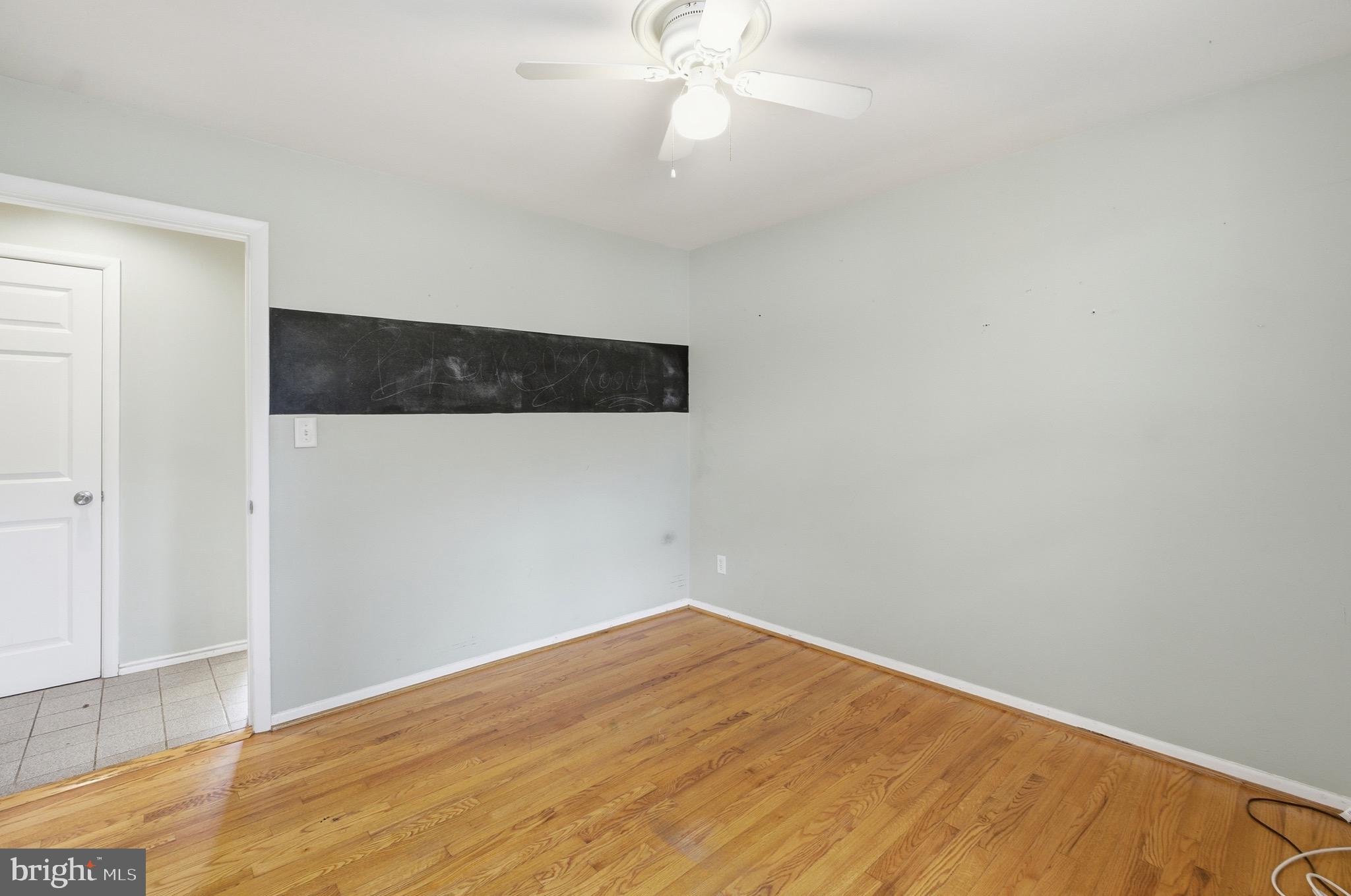 PIKESVILLE - Residential