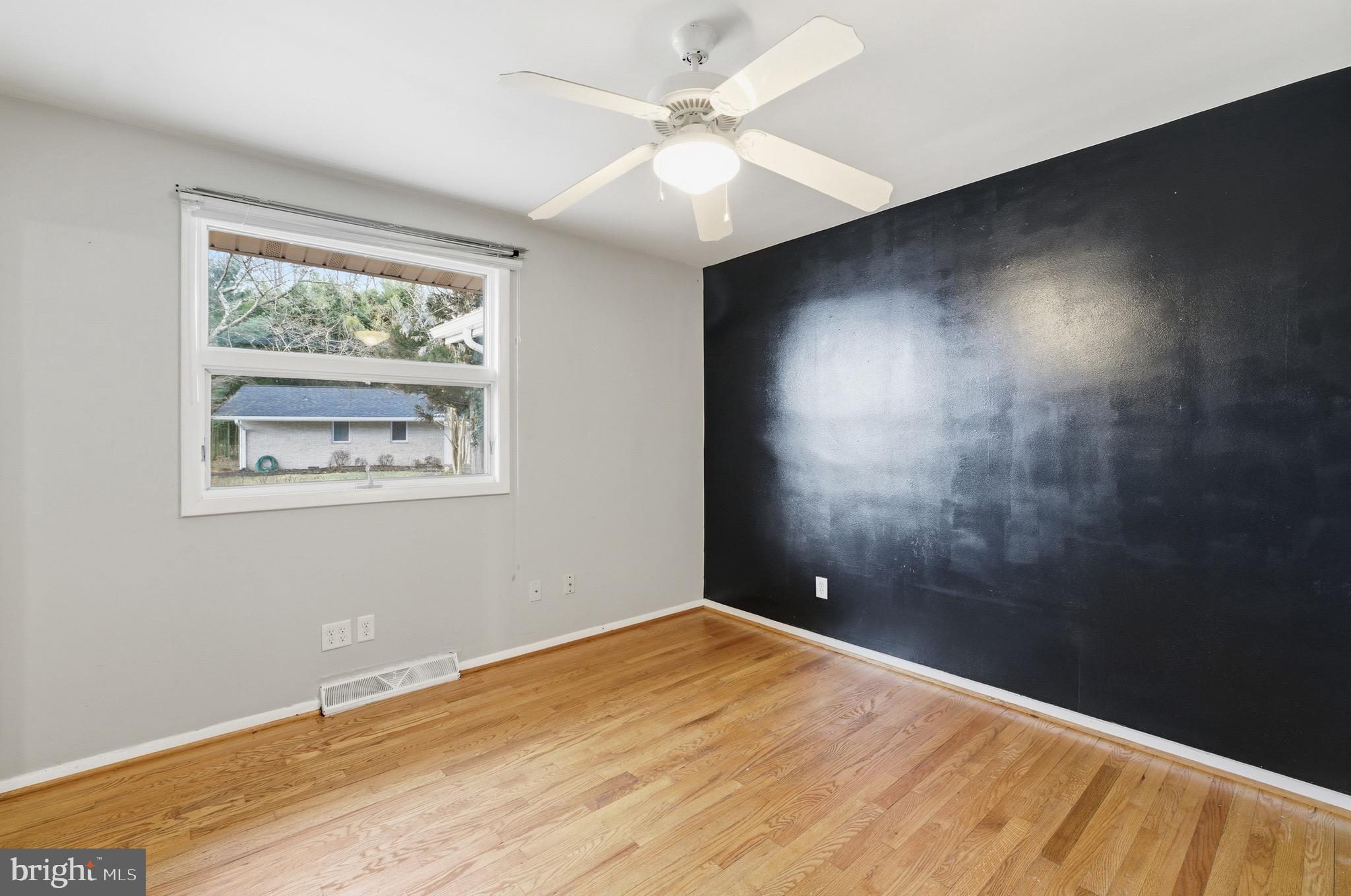 PIKESVILLE - Residential