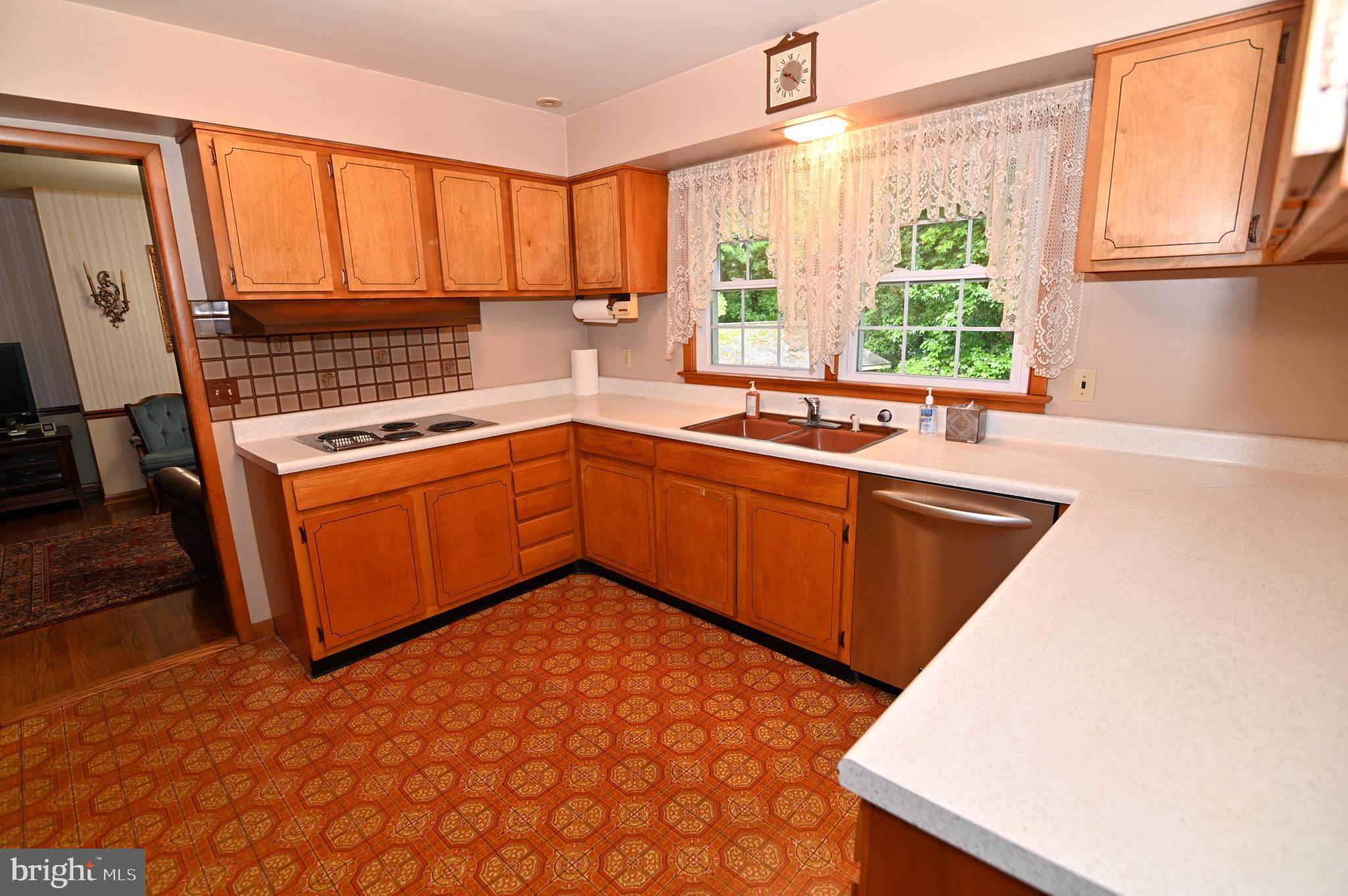 BRYANS ROAD - Residential