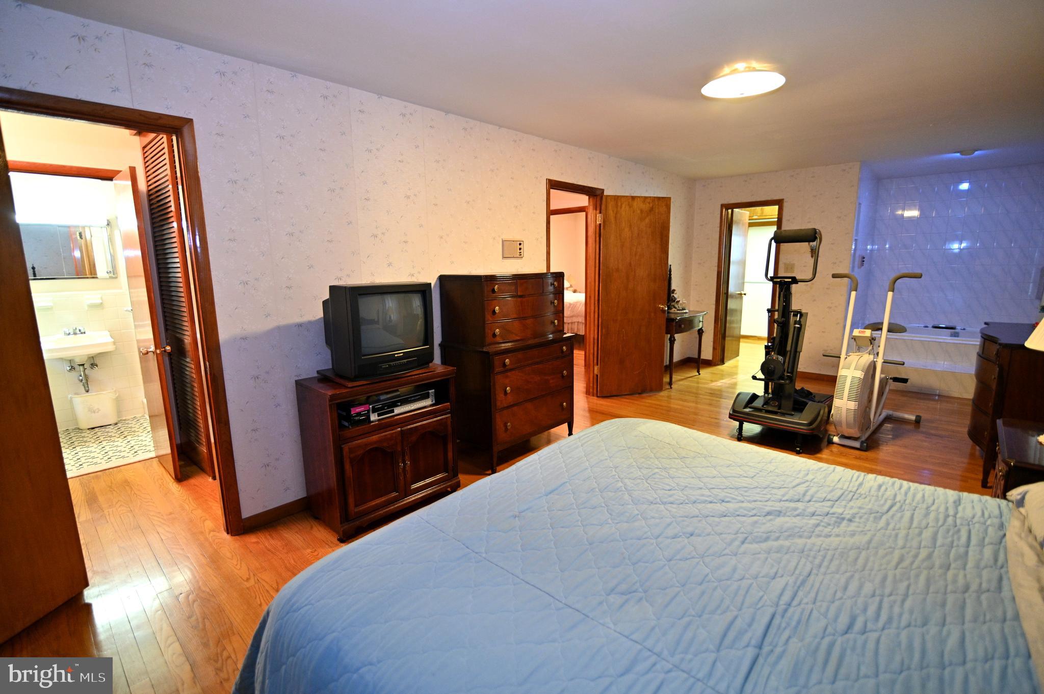 BRYANS ROAD - Residential