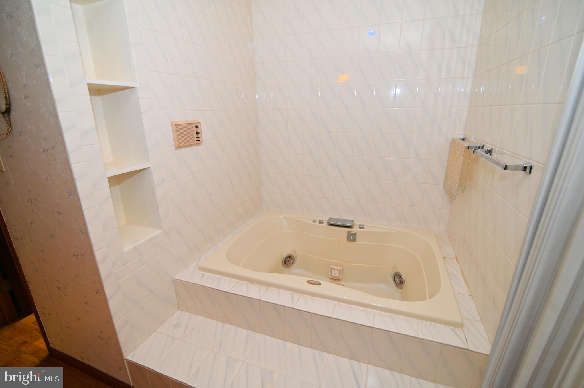 BRYANS ROAD - Residential