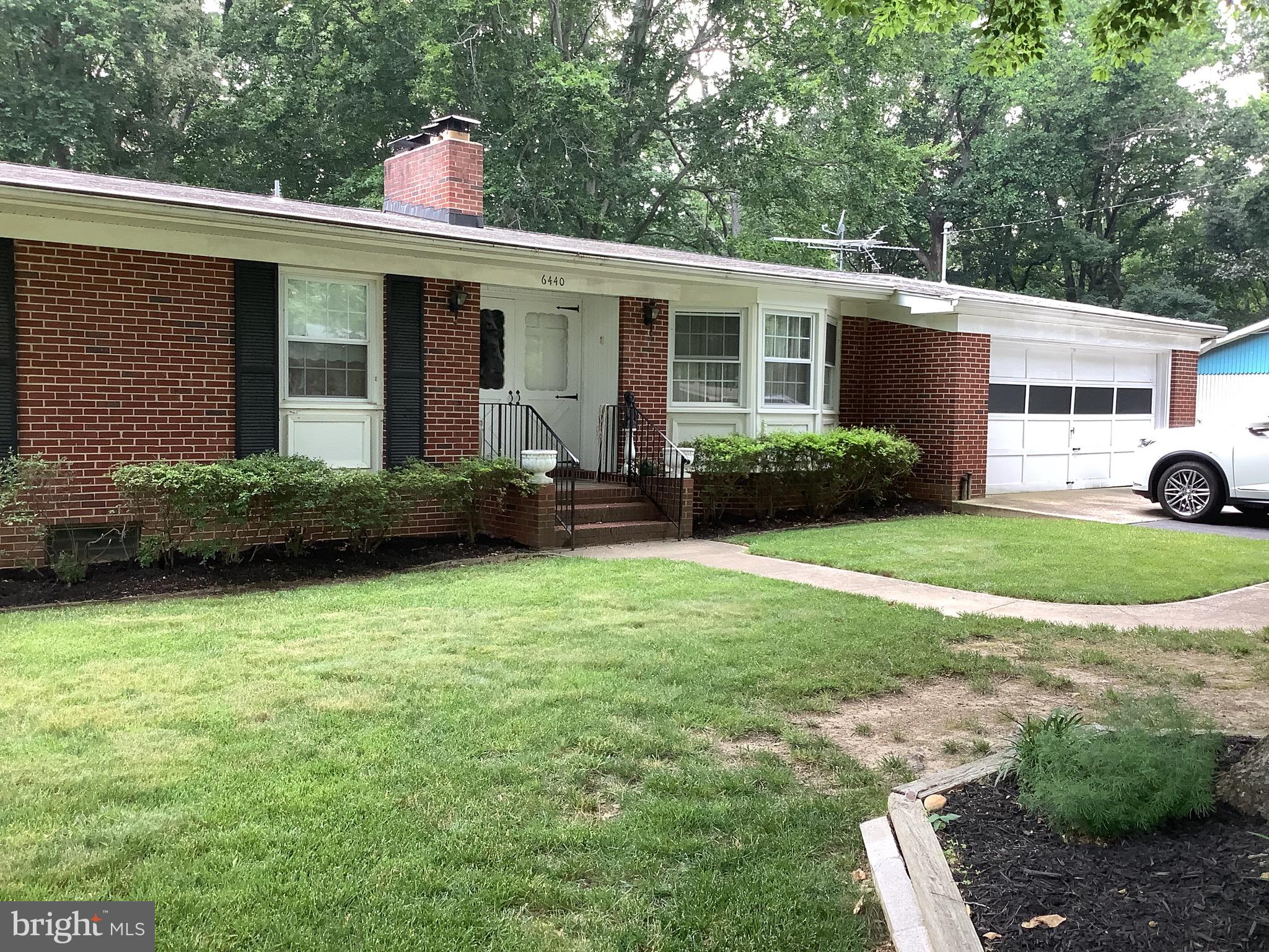 BRYANS ROAD - Residential