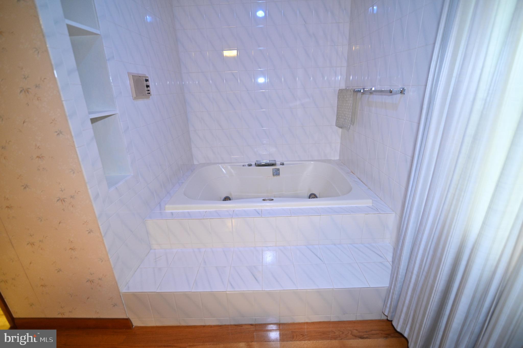 BRYANS ROAD - Residential