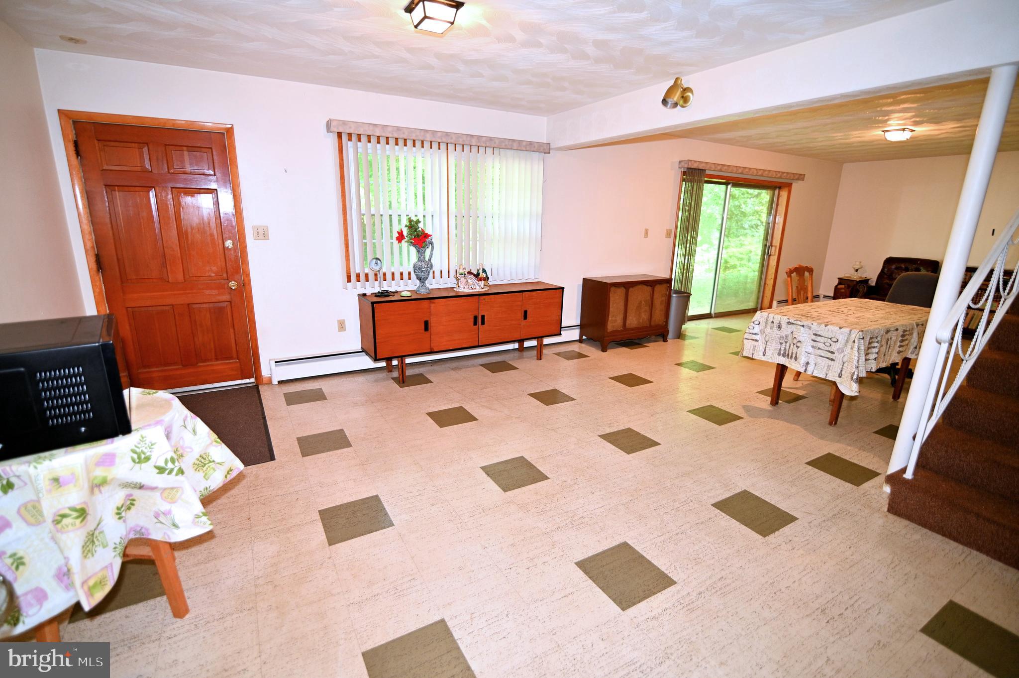 BRYANS ROAD - Residential