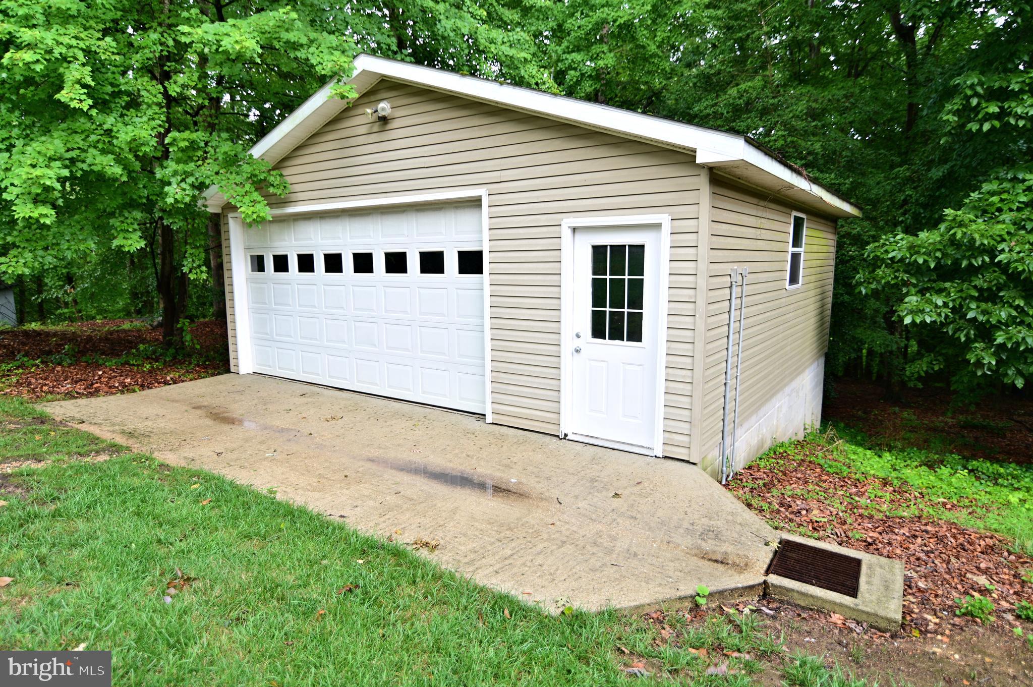 BRYANS ROAD - Residential