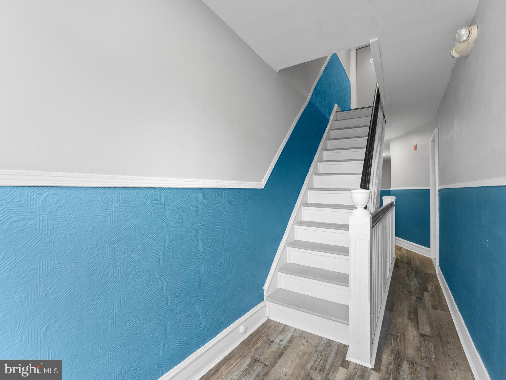 CARROLL PARK - Commercial Sale