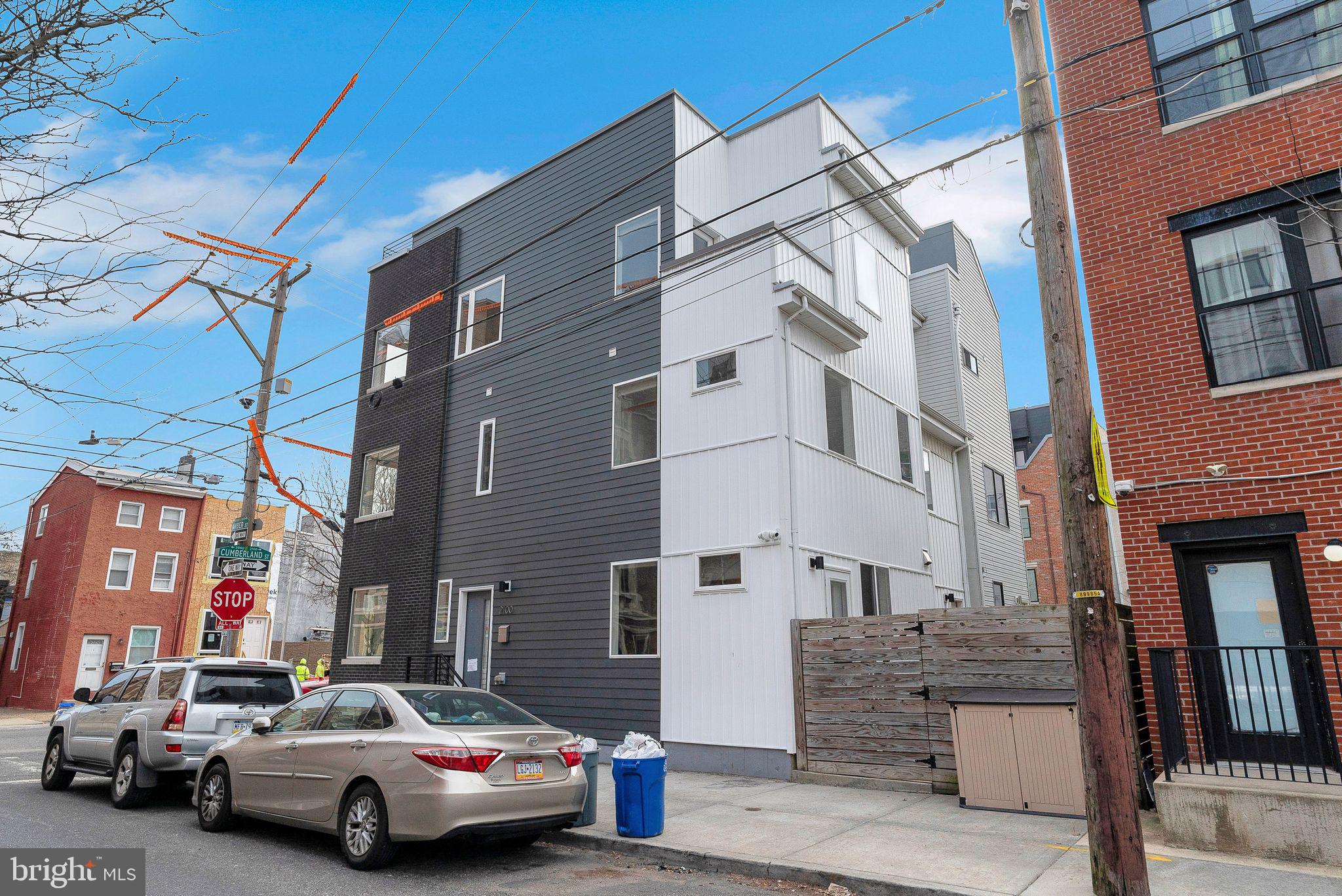EAST KENSINGTON - Residential