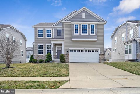 Homes For Sale - 11353 Flag Court<br/> WHITE PLAINS, MD 20695