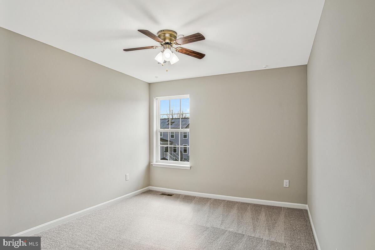 GLENEAGLES AT ST CHARLES - Residential