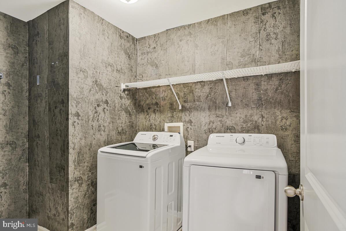 GLENEAGLES AT ST CHARLES - Residential