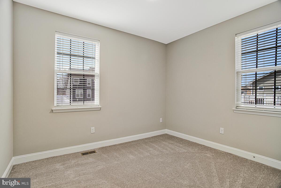 GLENEAGLES AT ST CHARLES - Residential